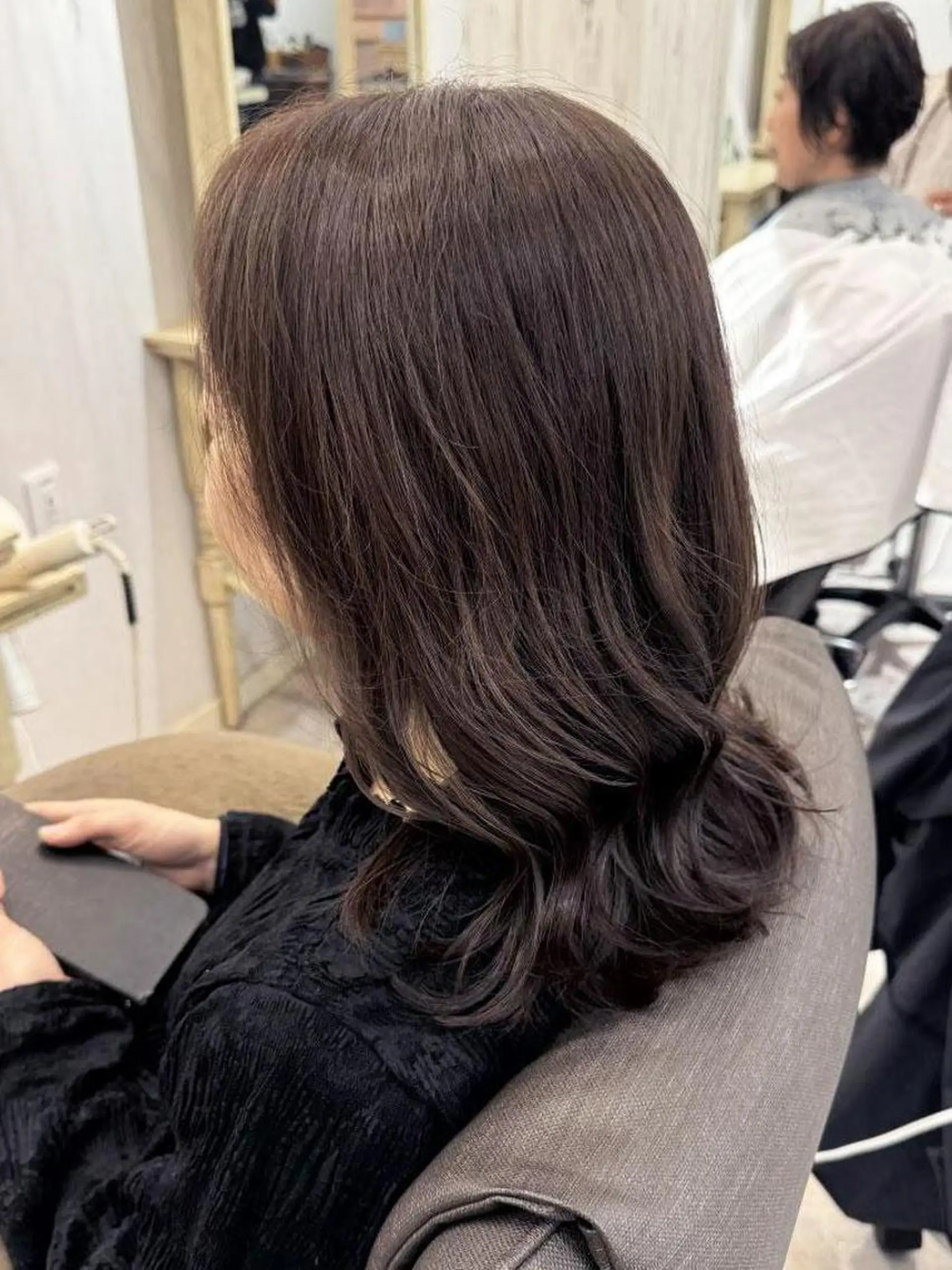 ロング カラー 髪質改善 トリートメント カット ヘアカラー トリートメント 艶カラー／ レイヤー／栄／あやかのヘアスタイル