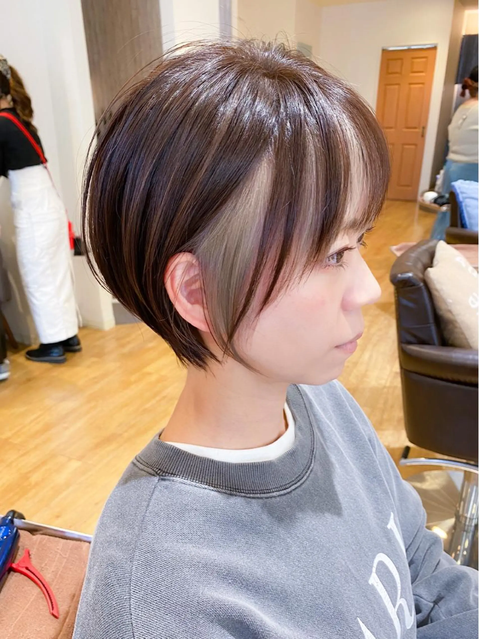 ショート カラー ショートボブ インナーカラー ボブ ショートヘア 柳 雄輝のヘアスタイル