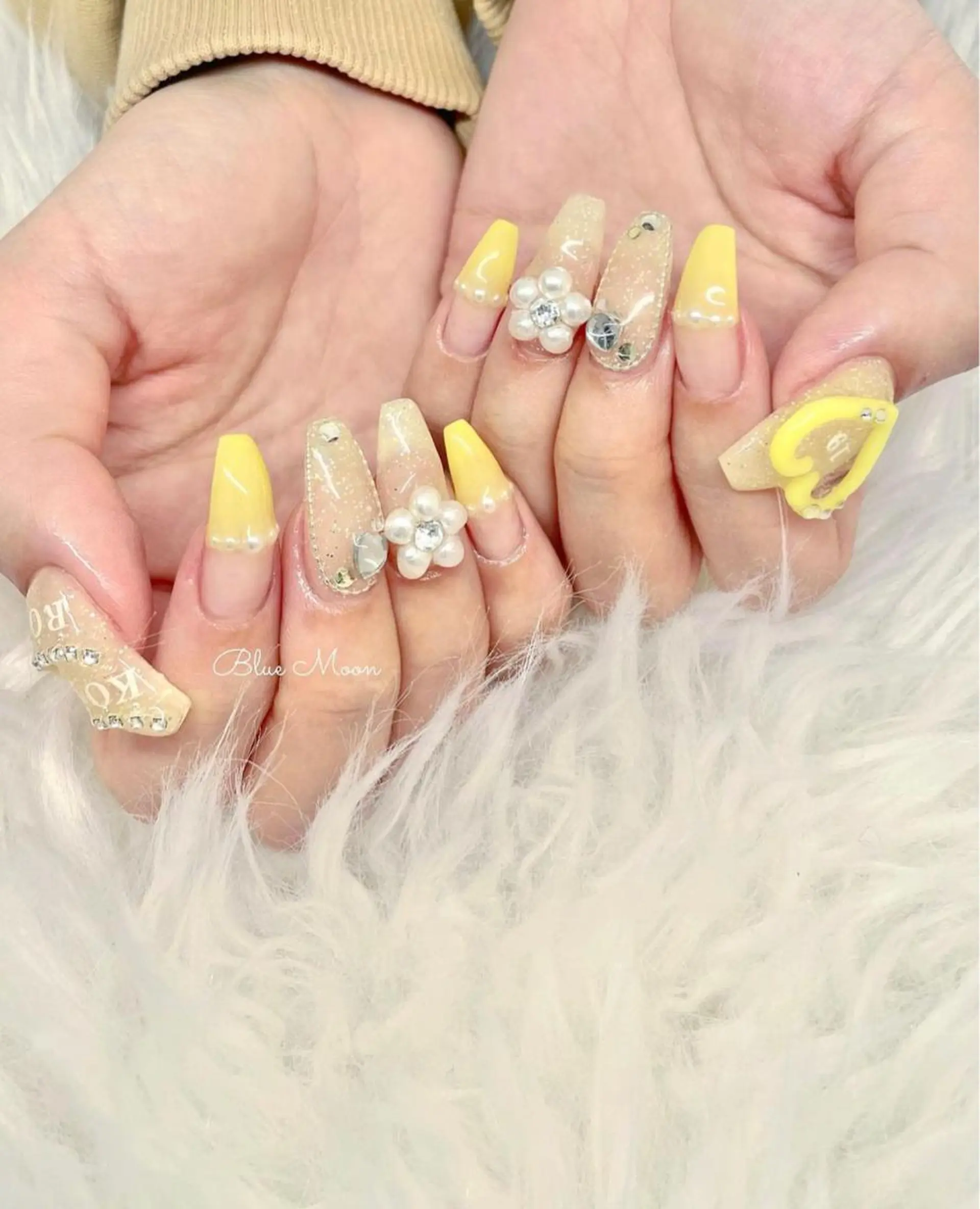 ネイル ハート ハンドネイル フットネイル ハンドケア nail salon Blue Moonのネイルデザイン