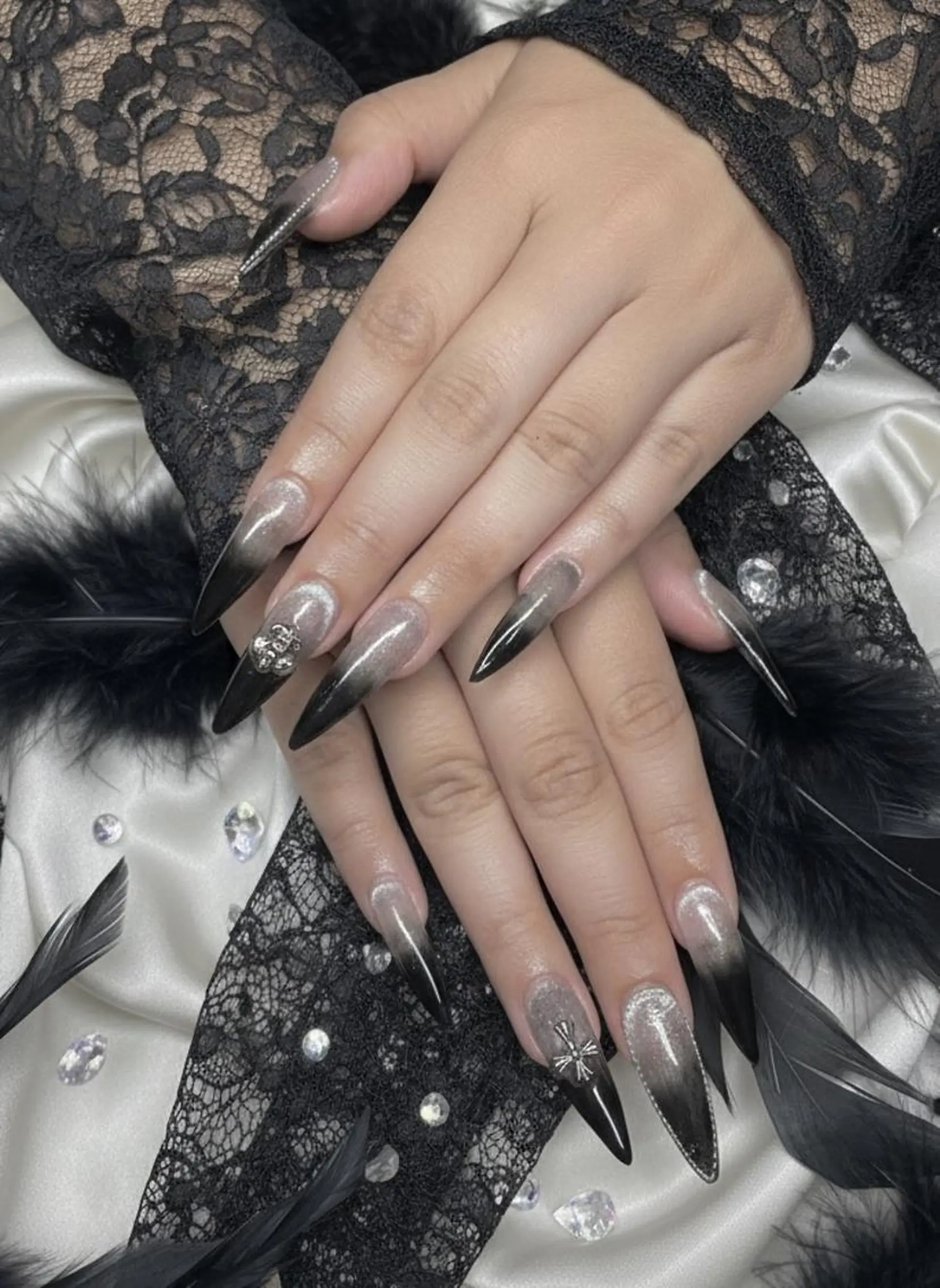 ネイル ハンドネイル 24時間営業 UNABOMBAのネイルデザイン