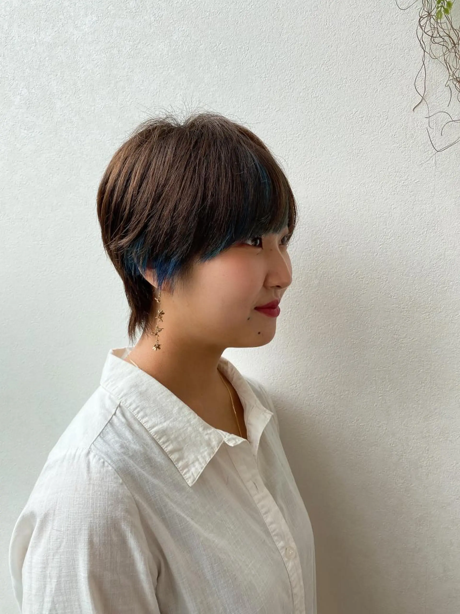 ショート カラー ブルーカラー ショートヘア ベリショディレクター 小野 健太郎のヘアスタイル