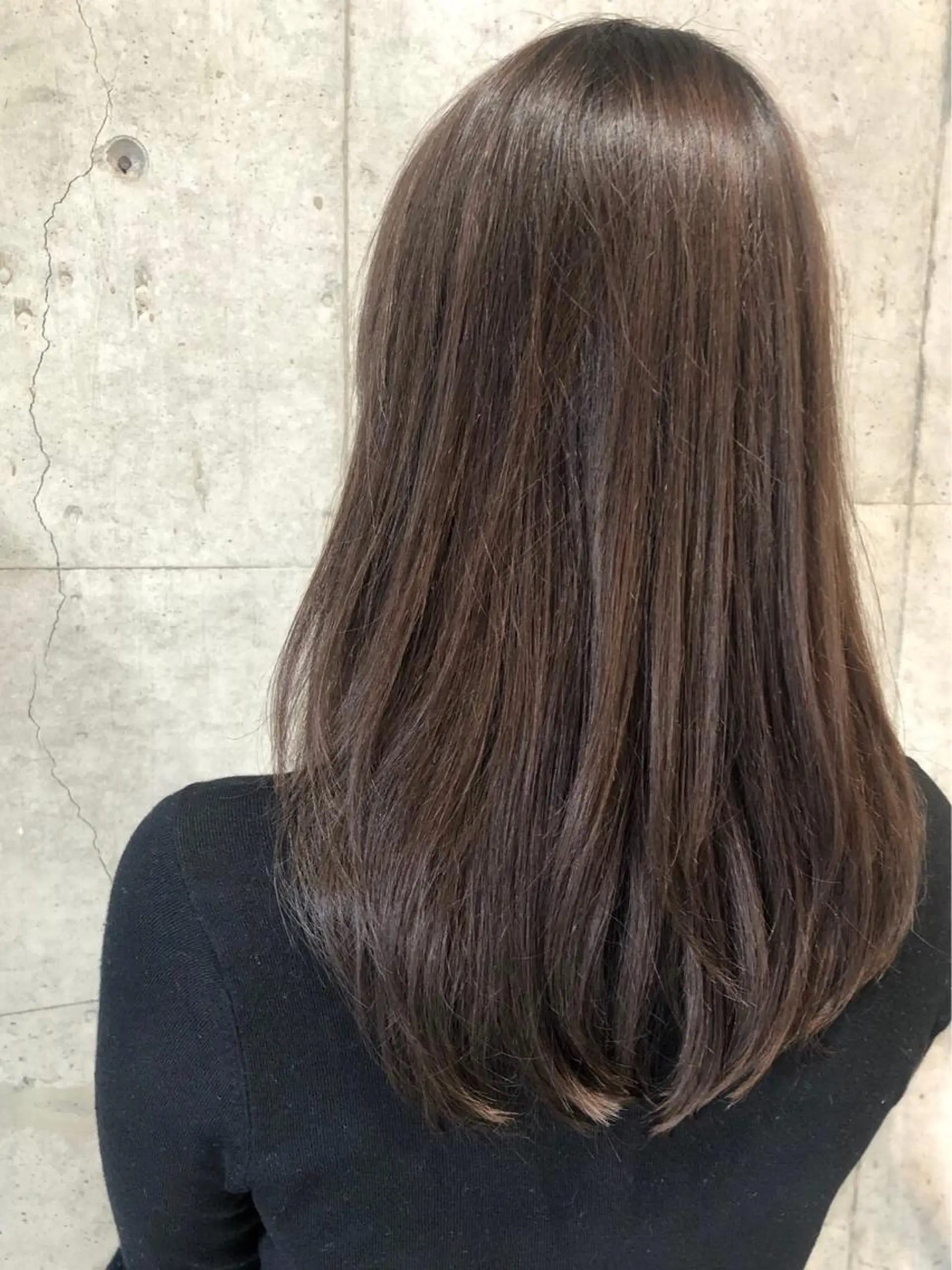 セミロング カラー 三宅 涼馬のヘアスタイル