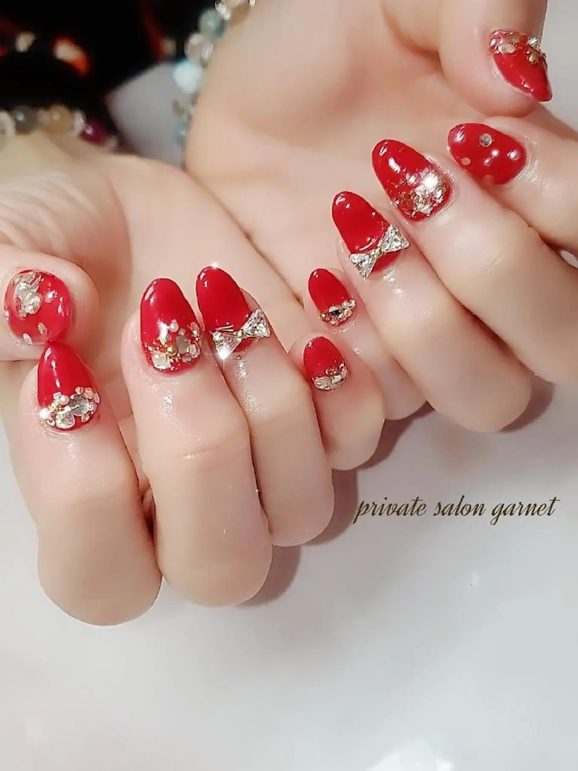 ネイル キラキラネイル Garnet nailのネイルデザイン