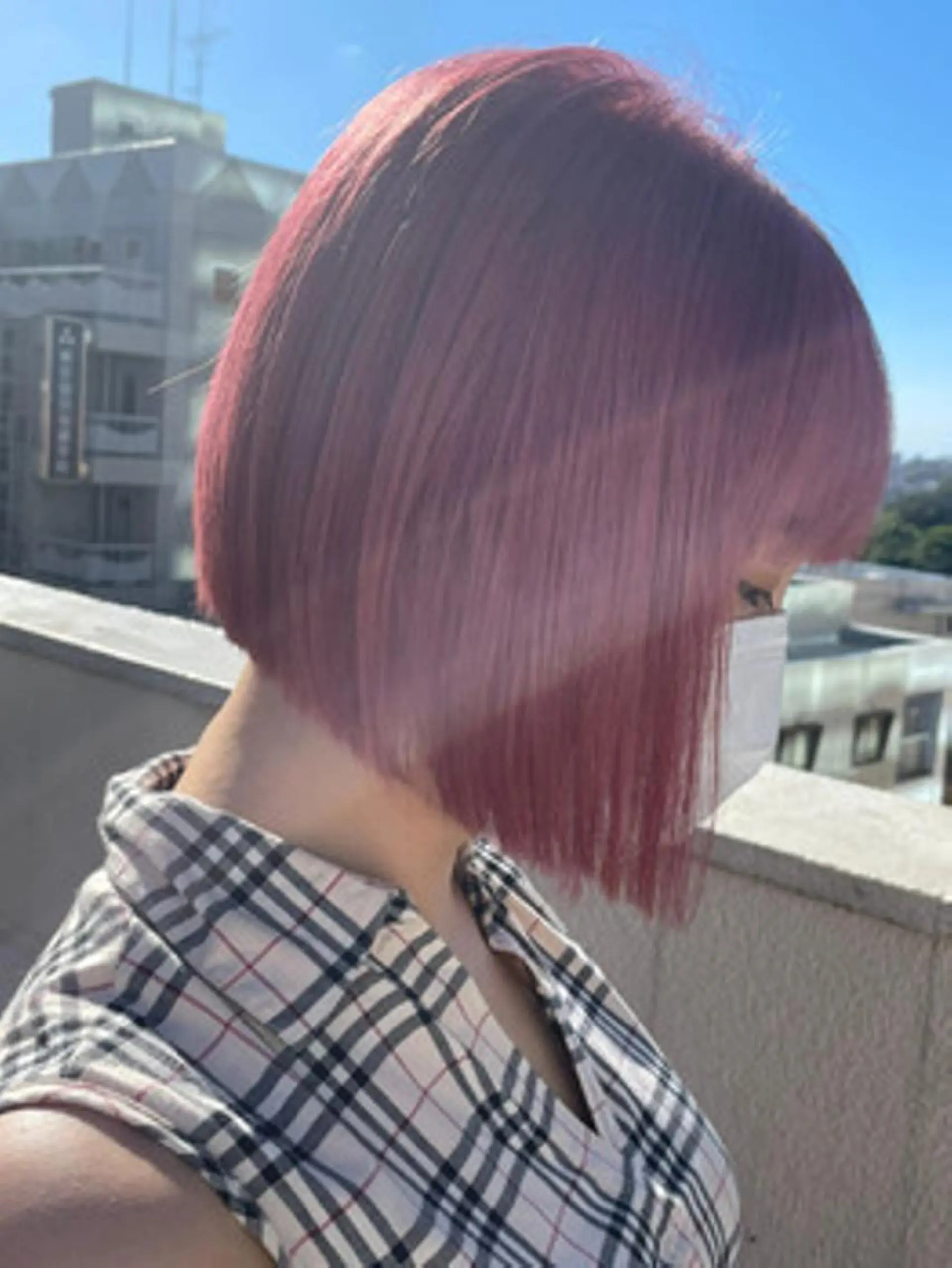 ショート カラー パーマ ヘアアレンジ アディクシーカラー ブリーチ ケアカラー 透明感カラー イヤリングカラー ヘアケア特化型サロン newi 梅田のヘアスタイル