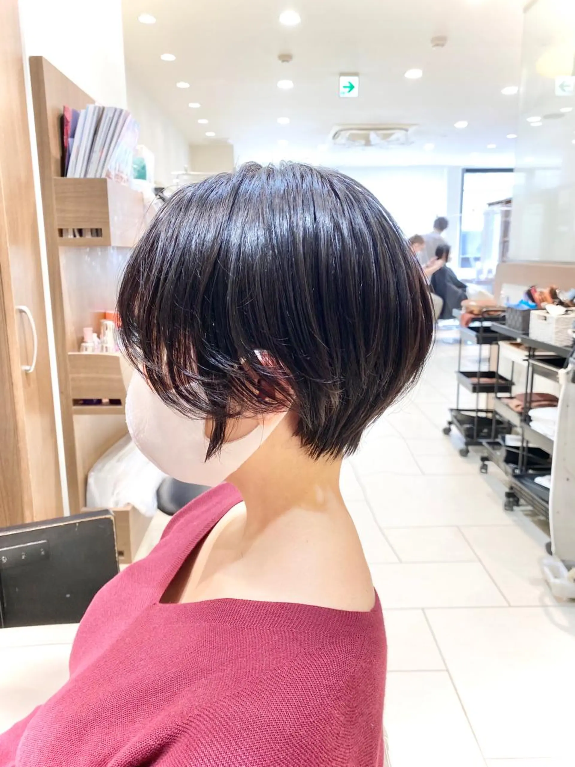 ショート カラー 横山 直輝のヘアスタイル