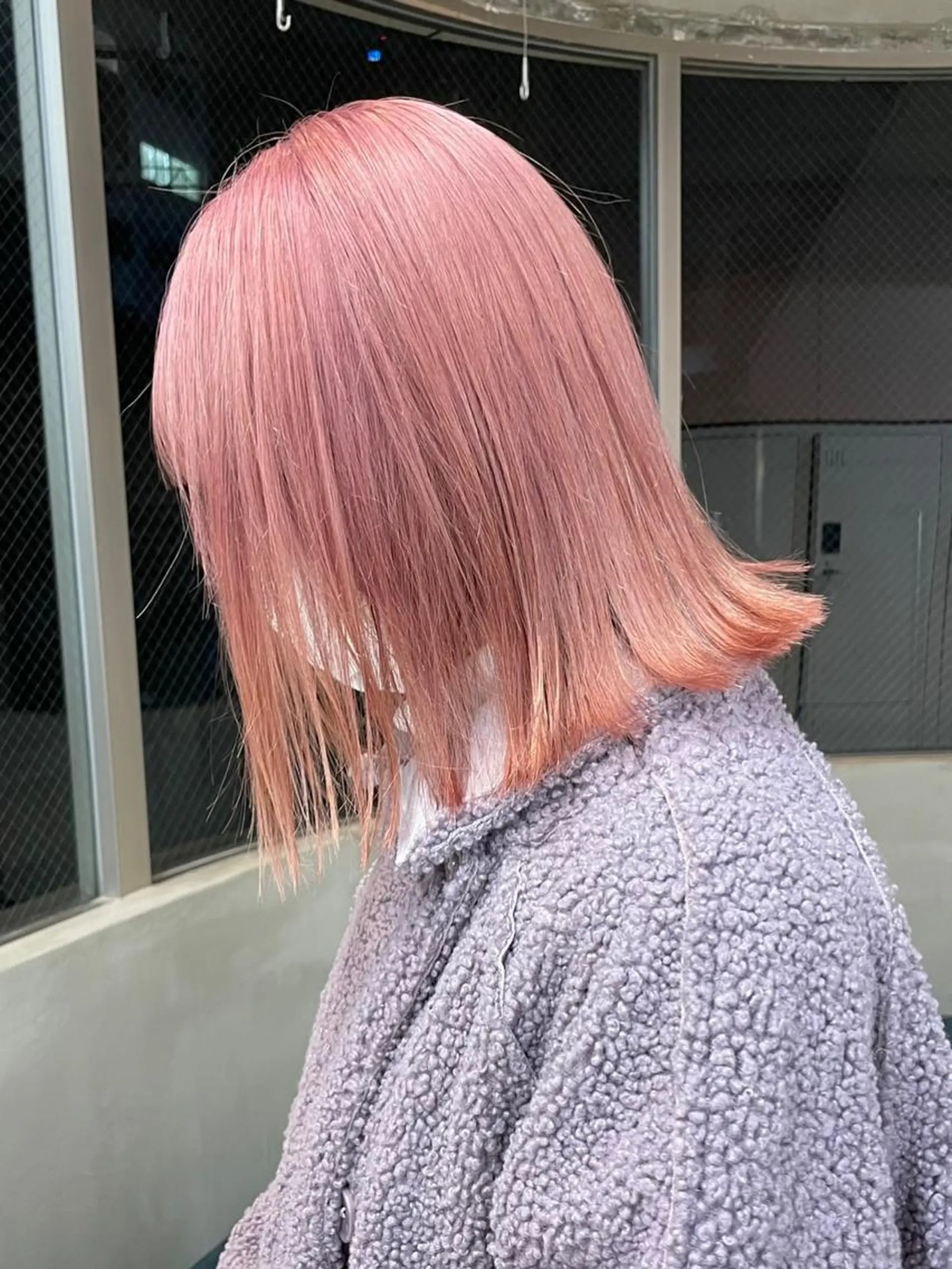 カラー 若月 あやかのヘアスタイル