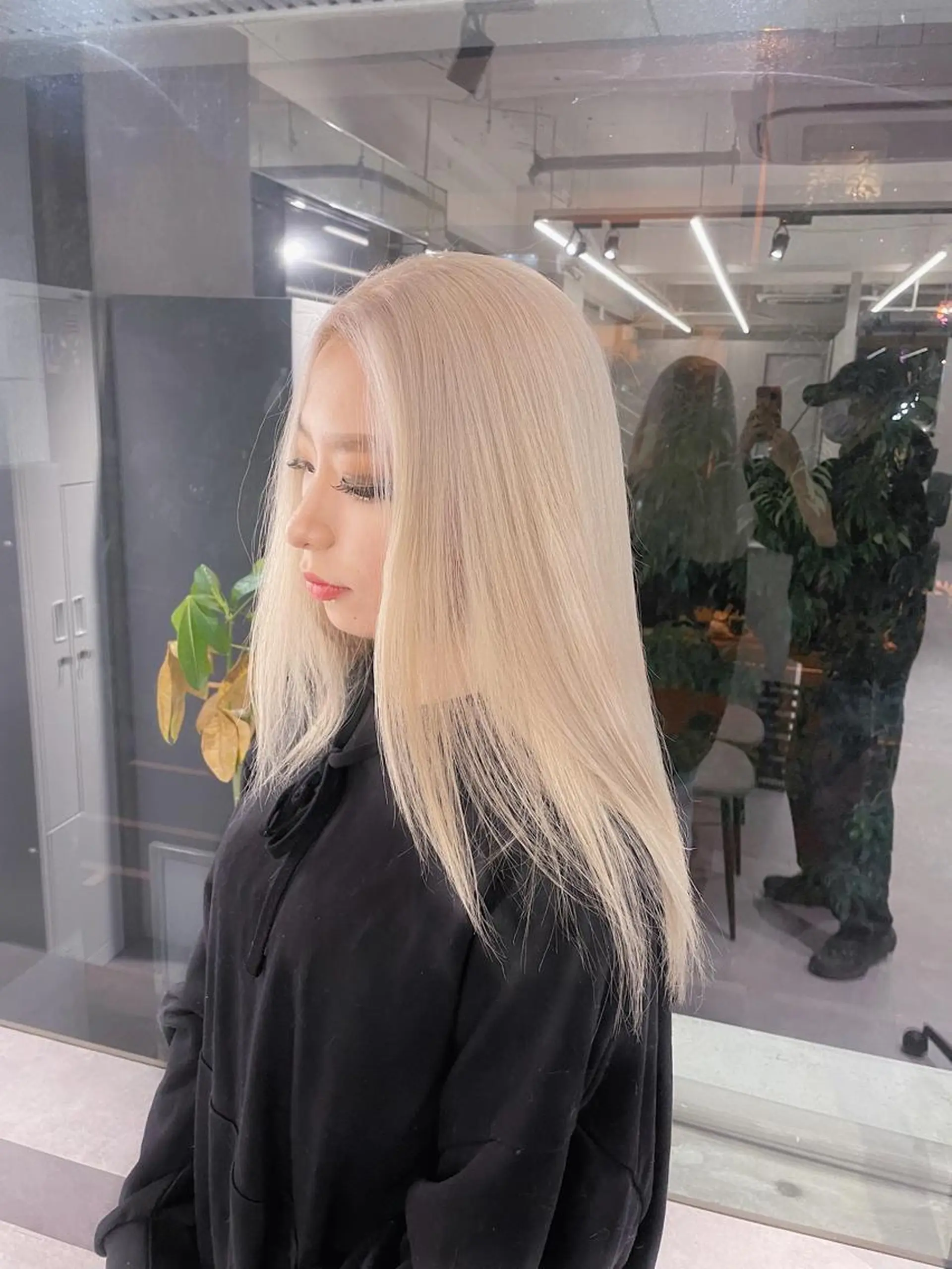 ロング カラー ikuma/ ミルクティーのヘアスタイル