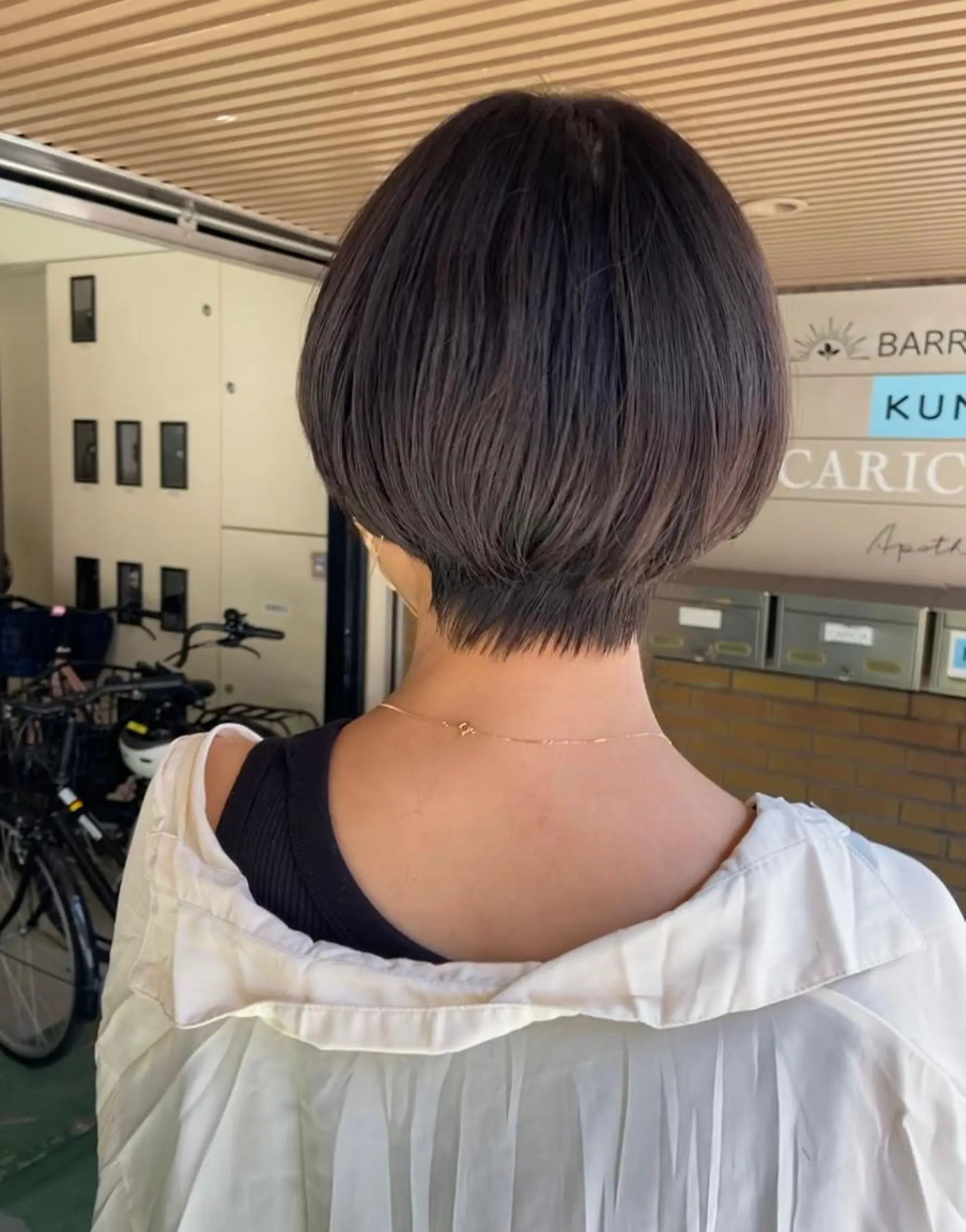 ショート カラー 田中 あやなのヘアスタイル