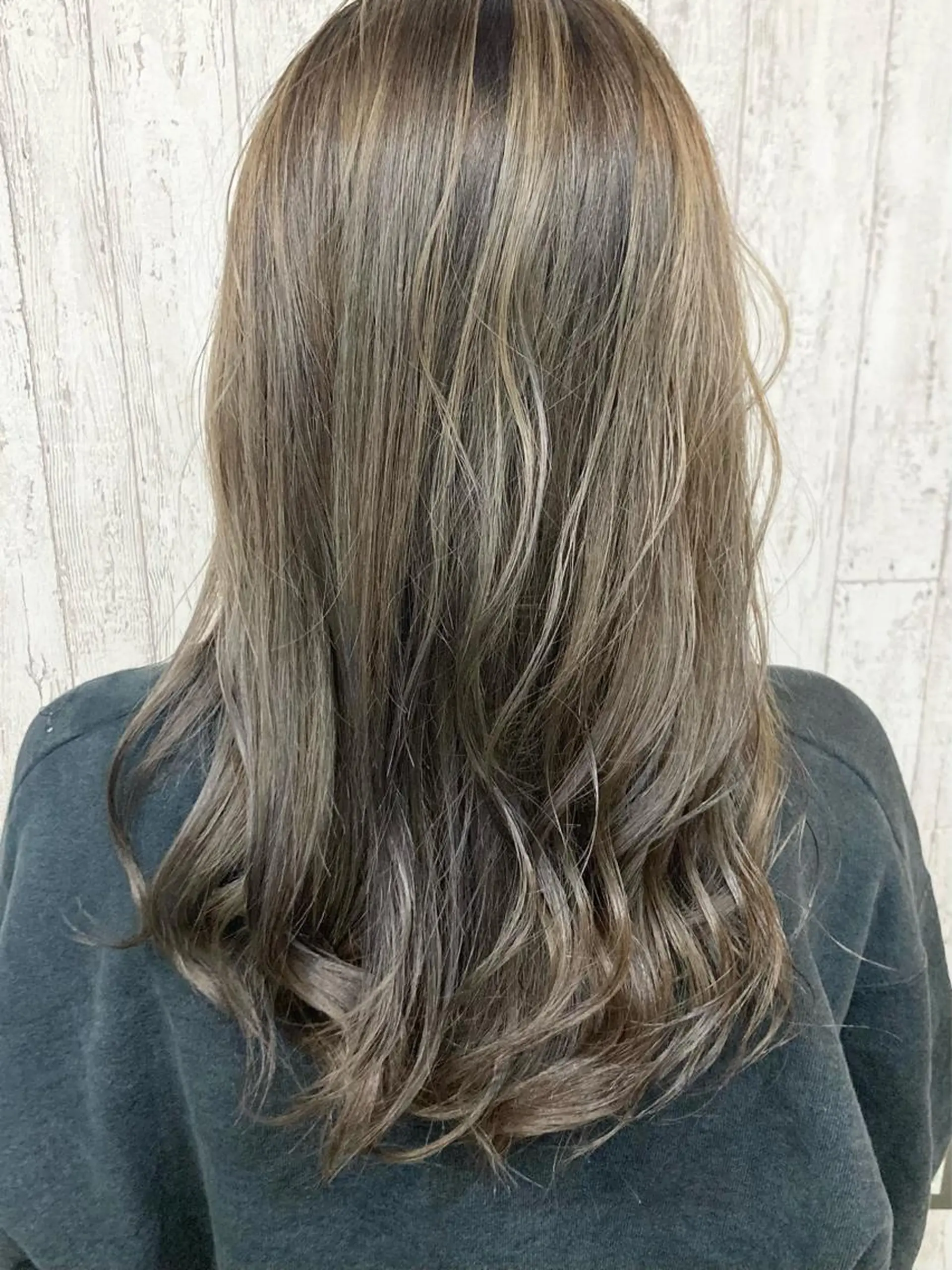 カラー fumikaブリーチ /ウルフのヘアスタイル