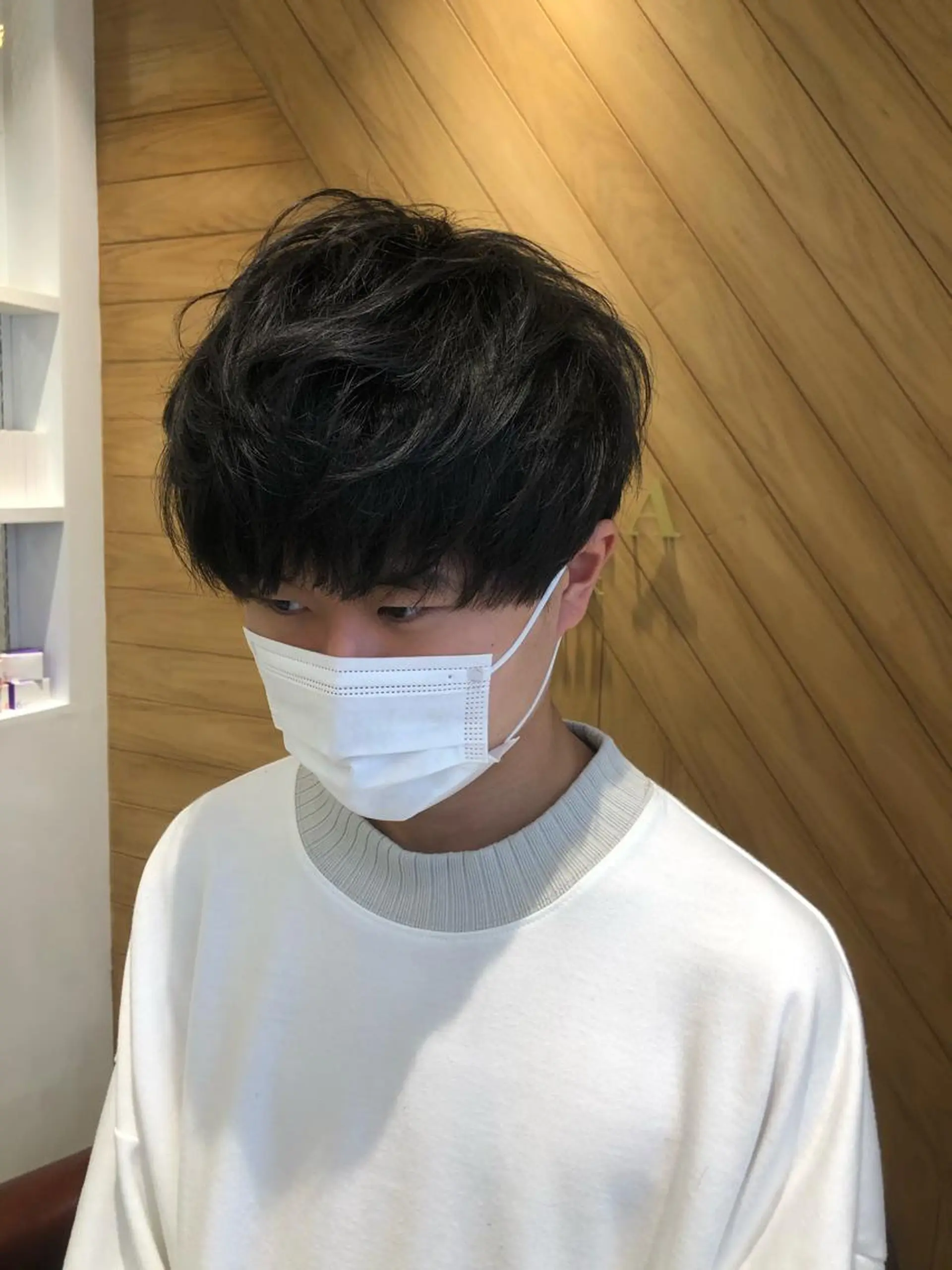 ショート メンズ 鈴村 大介のヘアスタイル