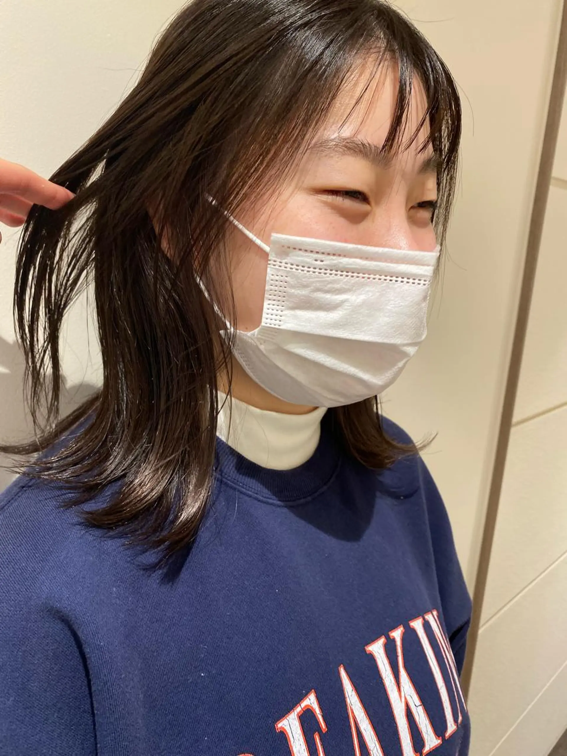 ミディアム カラー カット ヘアカラー トリートメント 細めハイライト🩶 ボブ/レイヤーカットのヘアスタイル