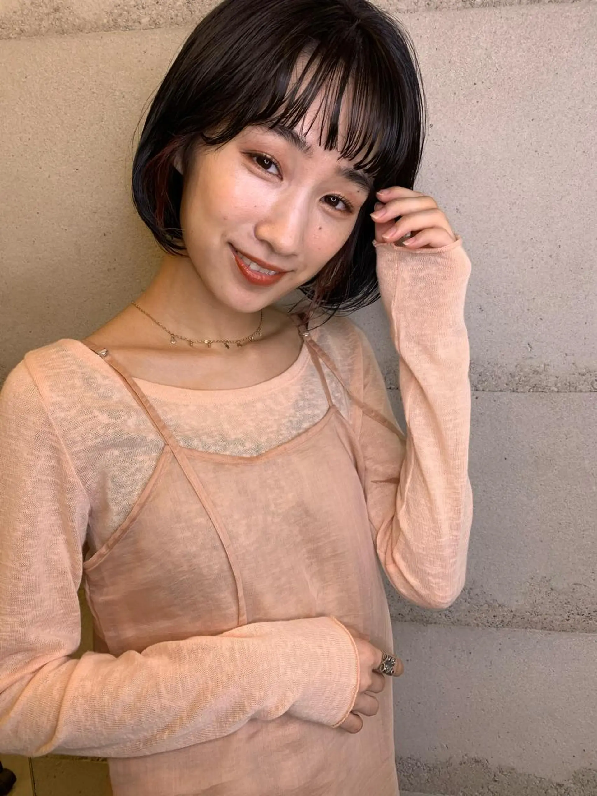 ショート カラー 透明感/オリーブ/ グレージュ/YUKAのヘアスタイル