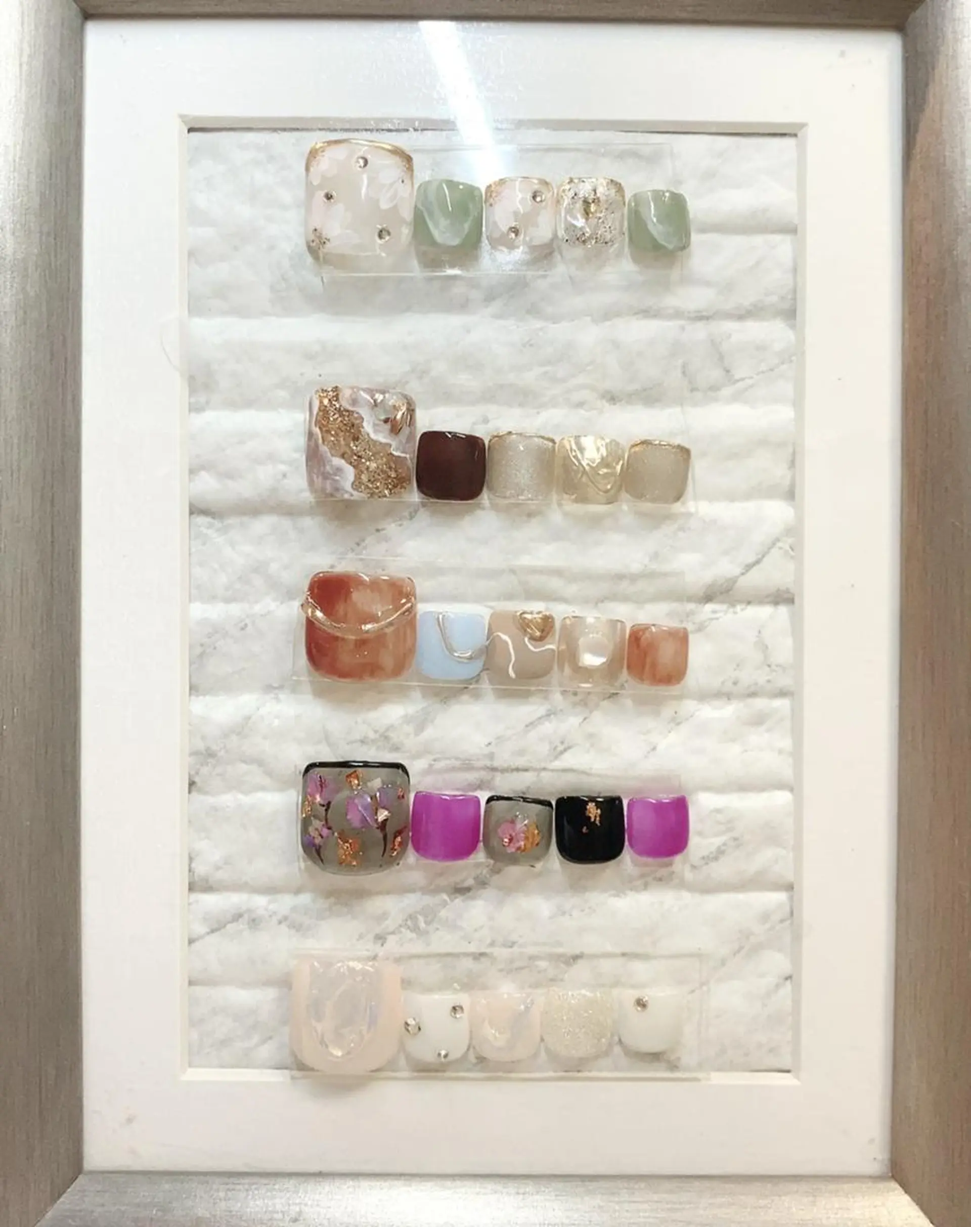 ネイル フットネイル yochi nailのネイルデザイン