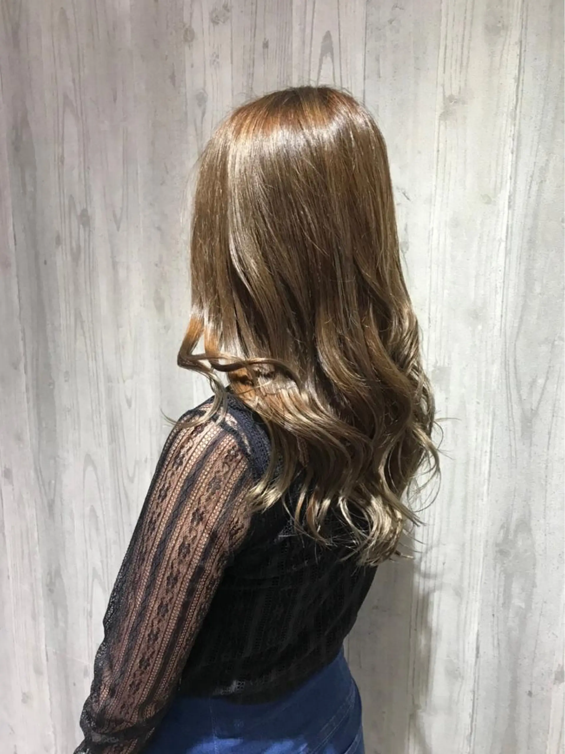 セミロング カット ヘアカラー トリートメント Lusso店長 千崎慎介のヘアスタイル