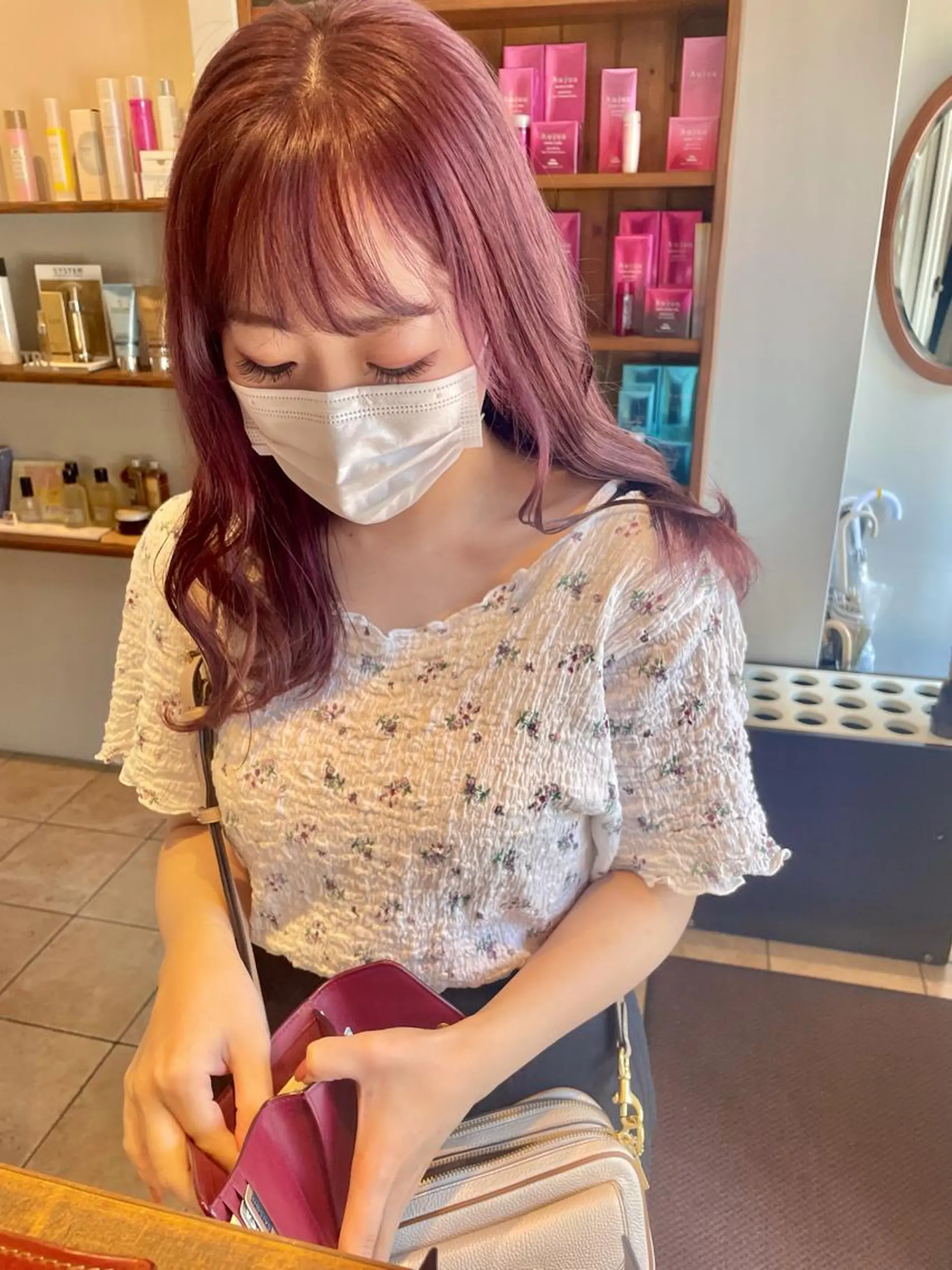 ロング カラー 渡辺 瑠美のヘアスタイル