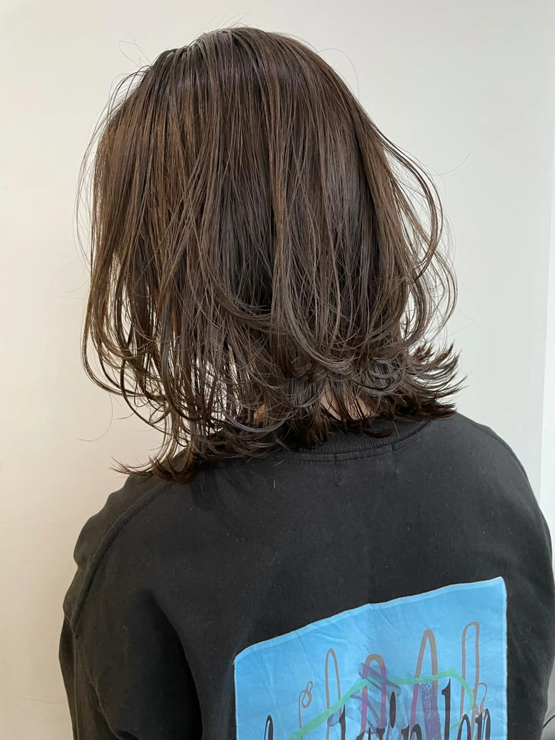 ミディアム ハイライト 💫カットはなんでも 得意です✂️のヘアスタイル