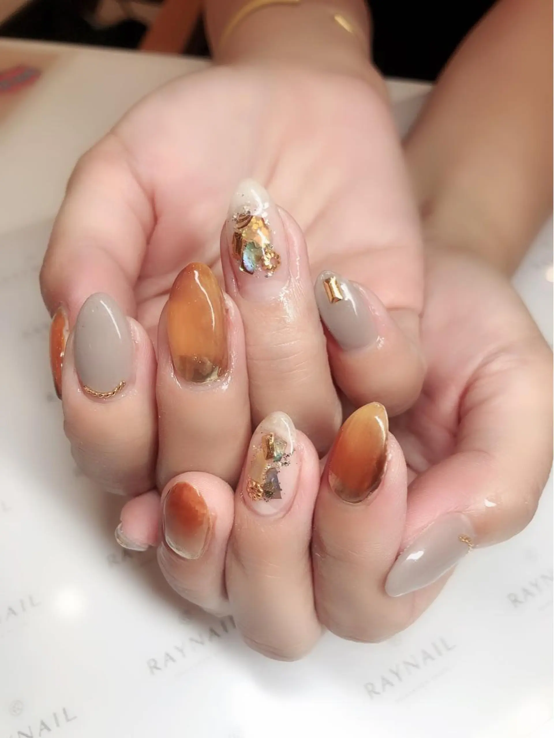 ネイル nailstudio ′ecole所属・nailstudio ′ecoleのネイルデザイン