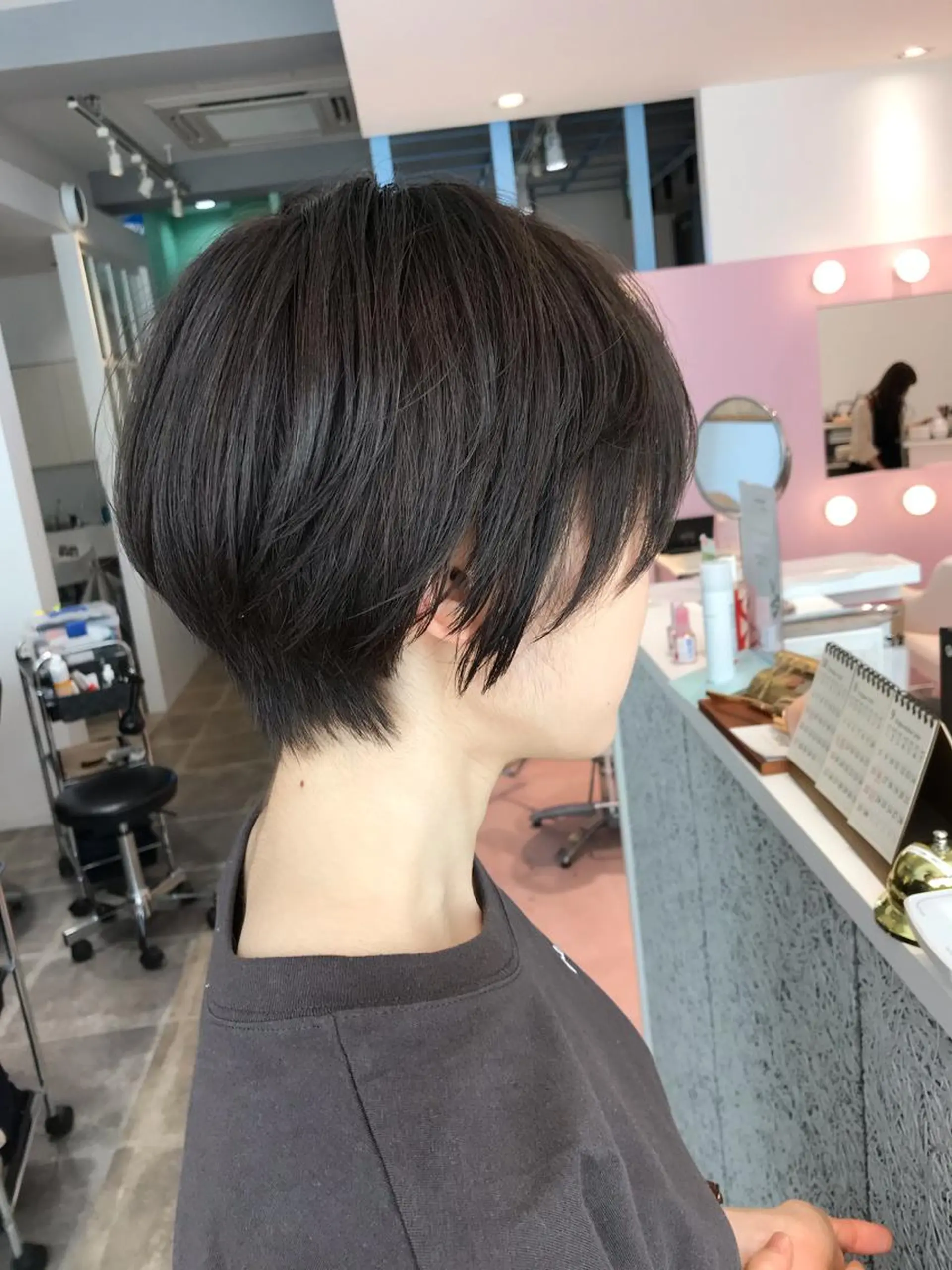 ショート ショートヘア カット 所渉/韓国レイヤー /ウルフカットのヘアスタイル