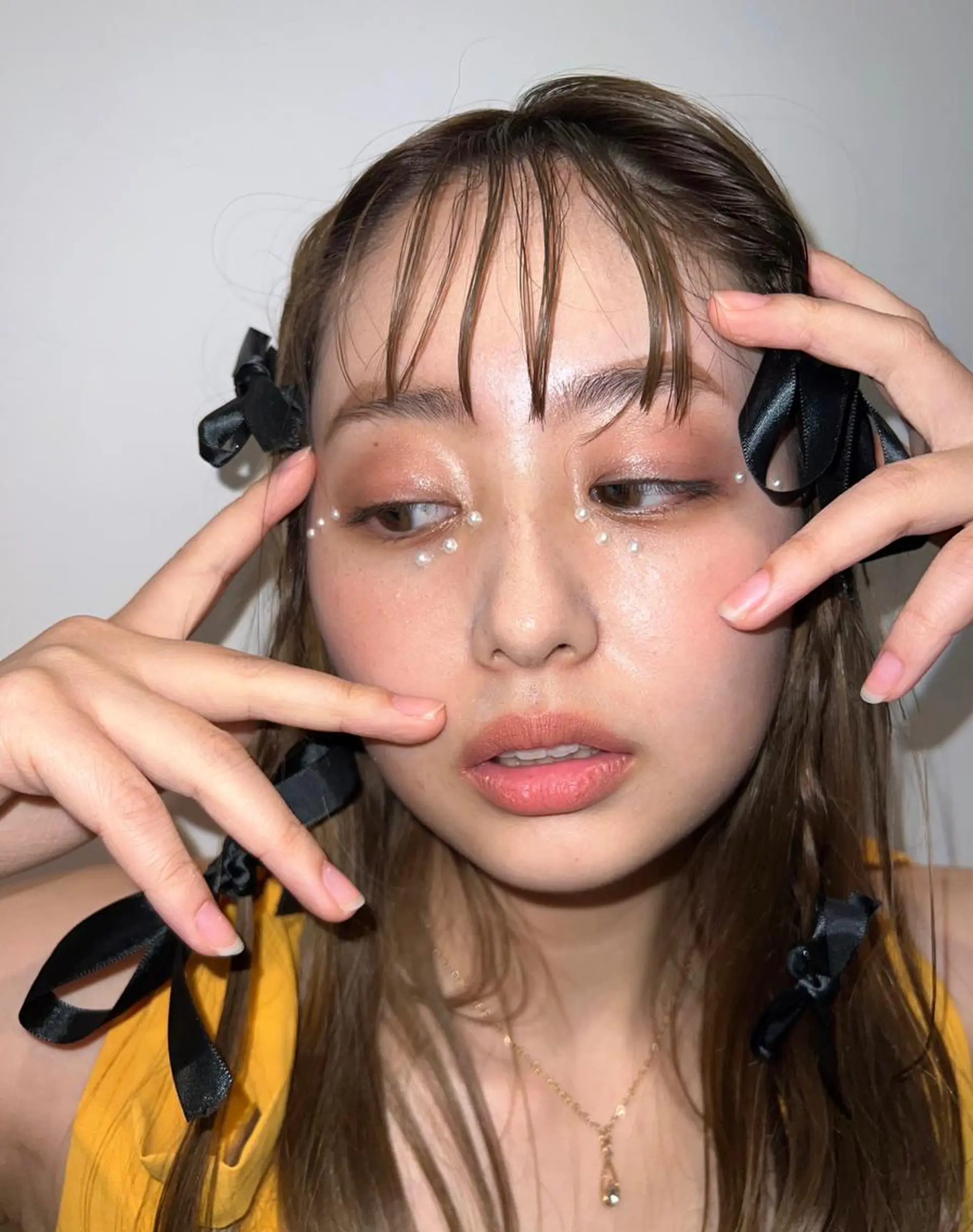 ロング カラー ブリーチ ダブルカラー ヘアカラー ROBBY所属・松井美樹/似合わせ ガーリー・韓国のヘアスタイル