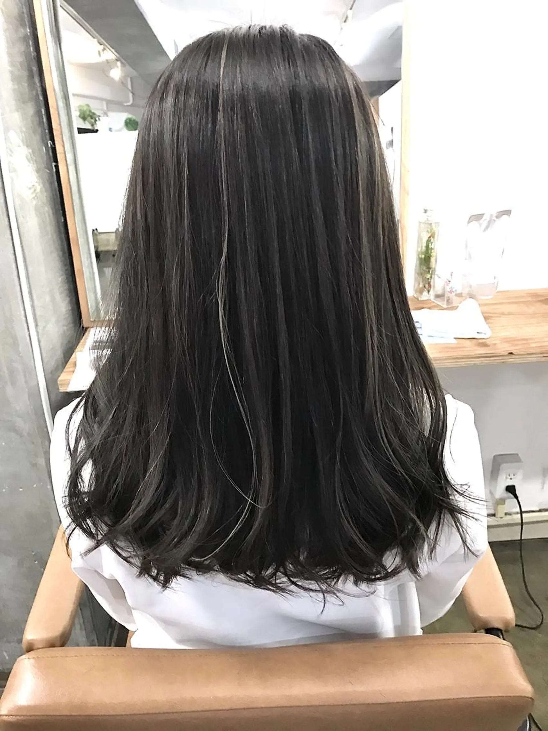 ミディアム カラー 💎髪質改善💎 デザイナーshinのヘアスタイル