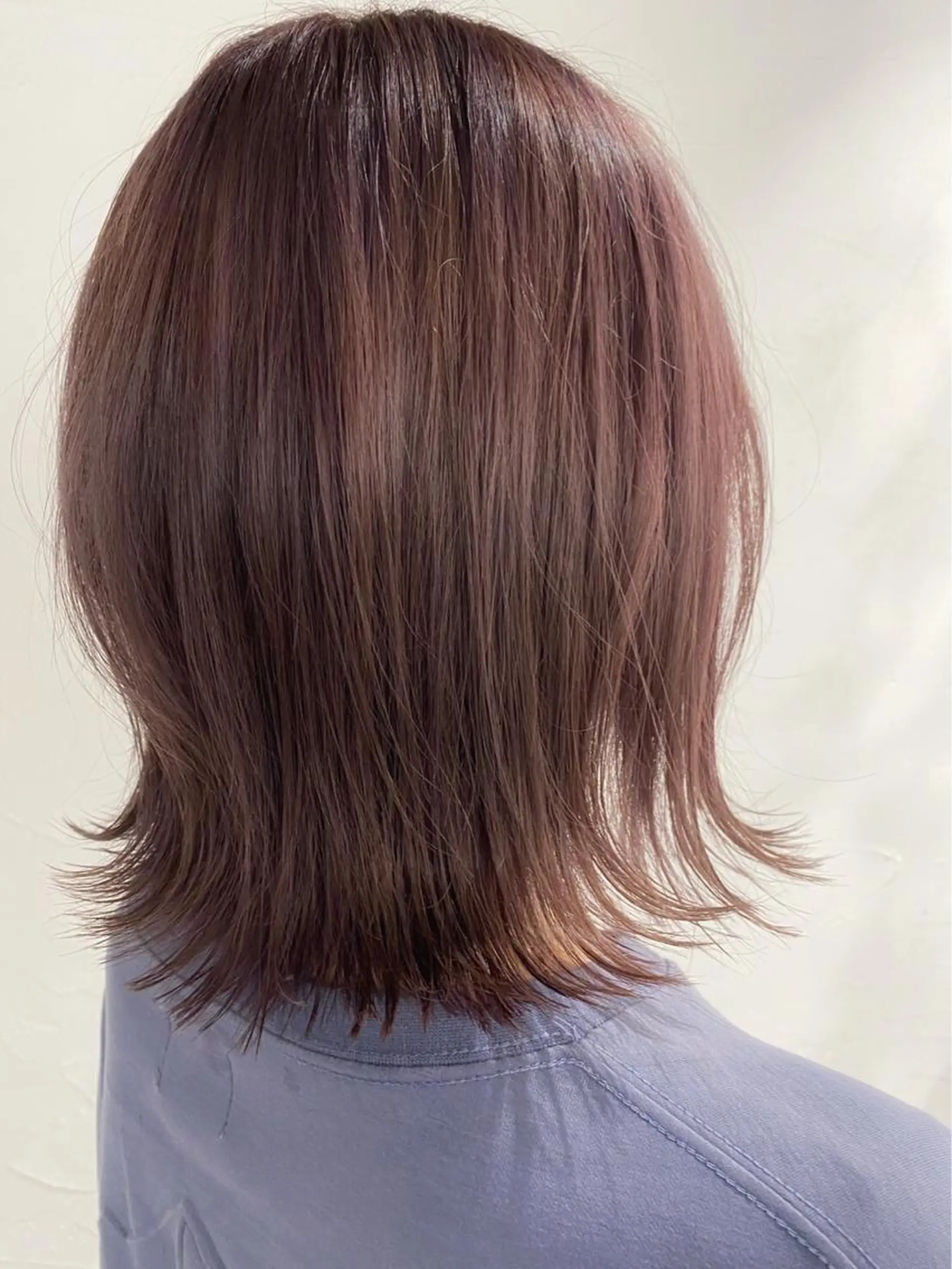 ミディアム カラー ✨️極艶髪質改善✖️ クロスパーマ✨のヘアスタイル