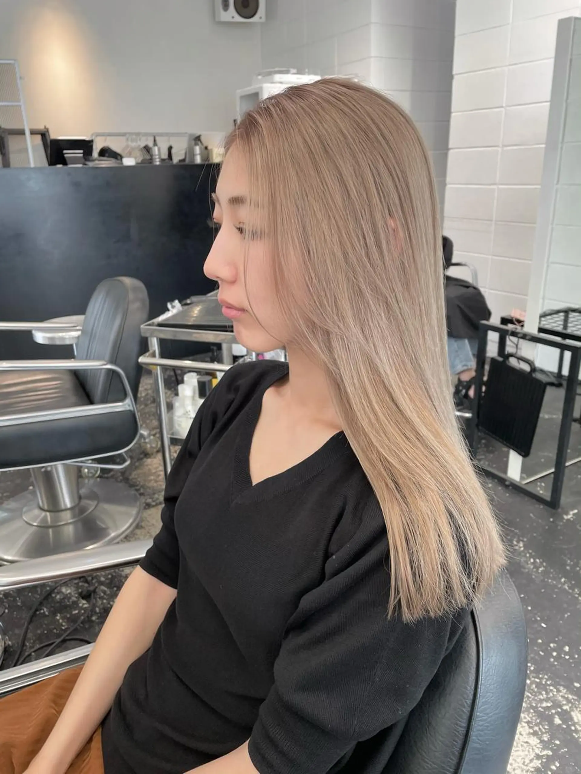 ロング カラー ヘアアレンジ ブリーチ ブロンド ヘーゼル カット ヘアカラー トリートメント 艶ハイトーン/ヘア アレンジAYAKAのヘアスタイル