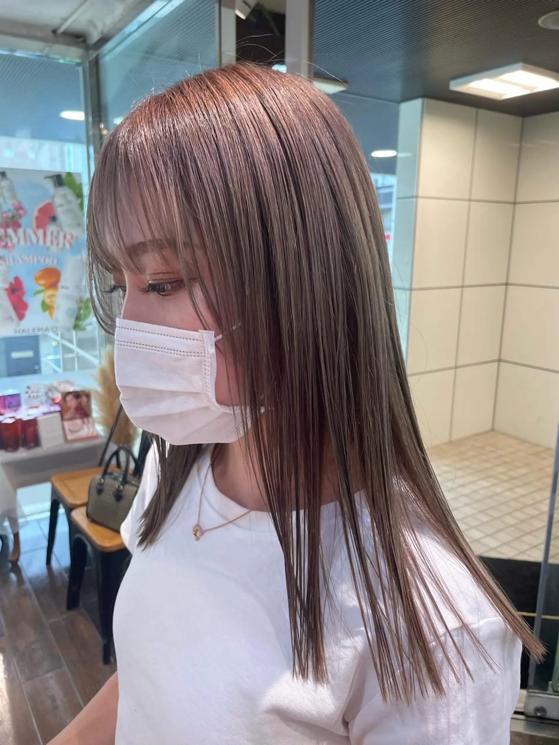 セミロング カラー 個性派ネイル 🌼 ハルカ ♡のマツエク・マツパデザイン