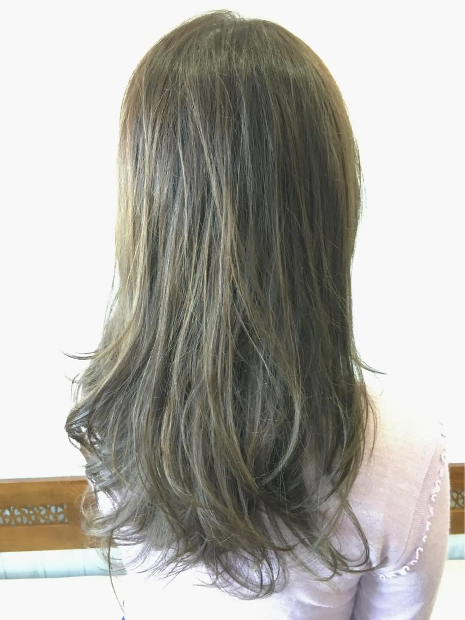 セミロング カラー Rise Heart 中村 裕介のヘアスタイル