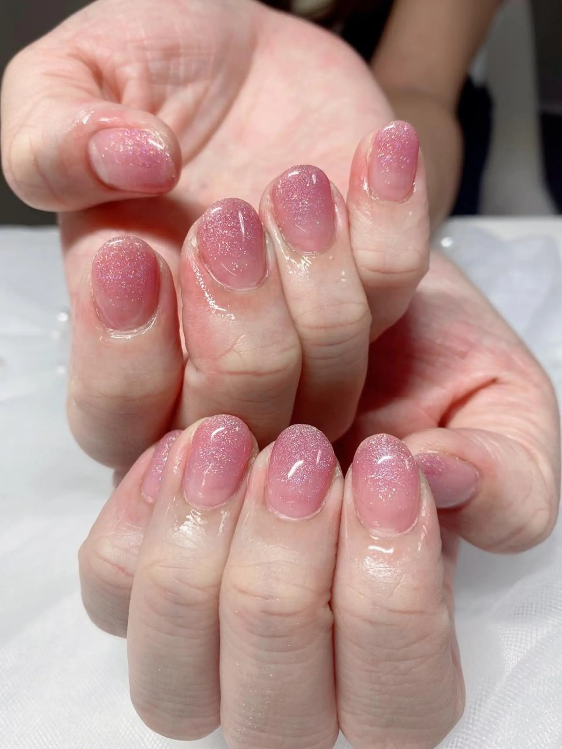 ネイル ラメ(グリッター) ラメグラデーション ピンク Jasmine nailsalon所属・ジャスミン ネイルサロンのネイルデザイン