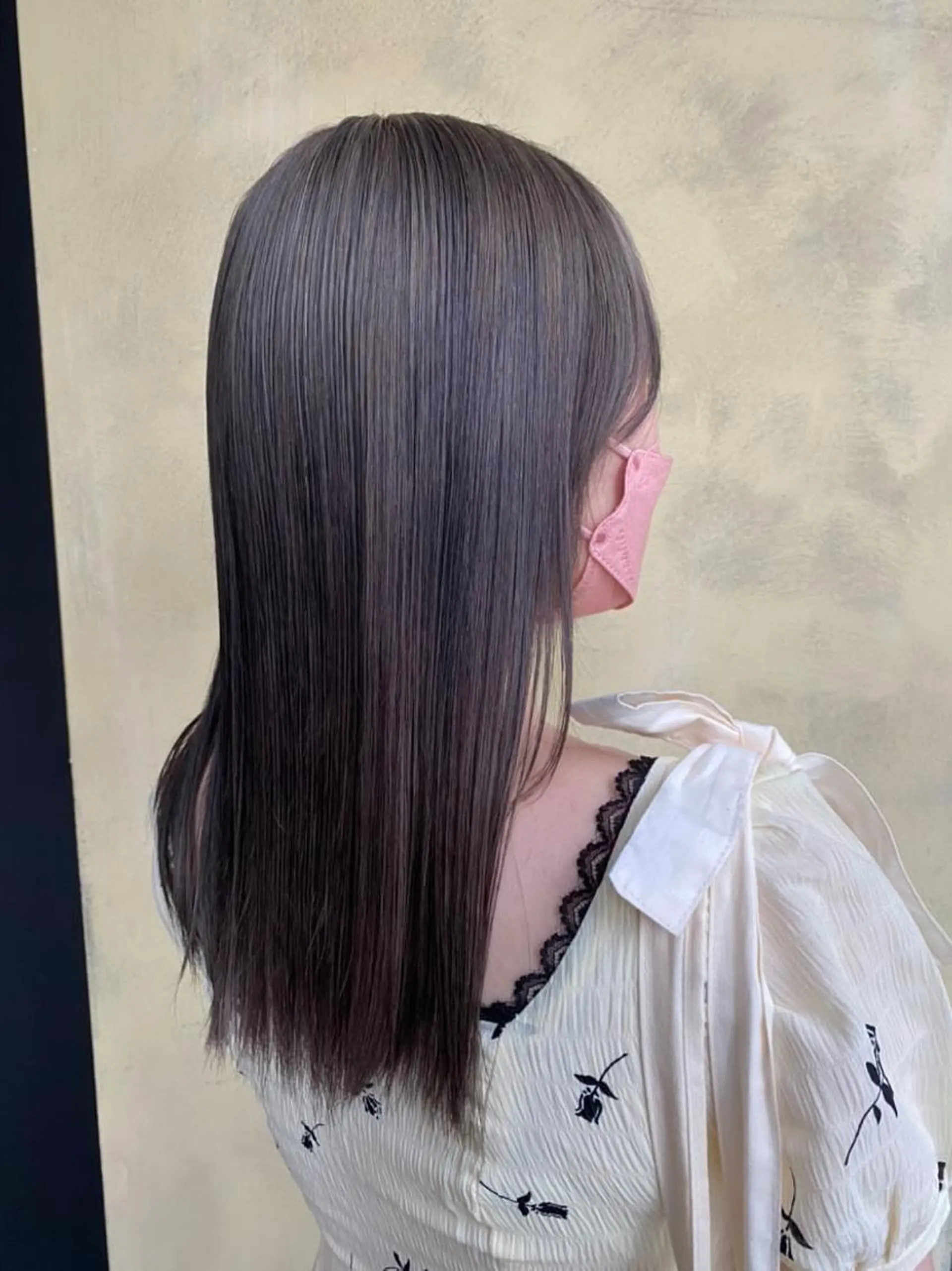 ロング カラー 顔周りカット 韓国風ヘア レピア　博多駅前店所属・LEPIA 博多駅前店のマツエク・マツパデザイン