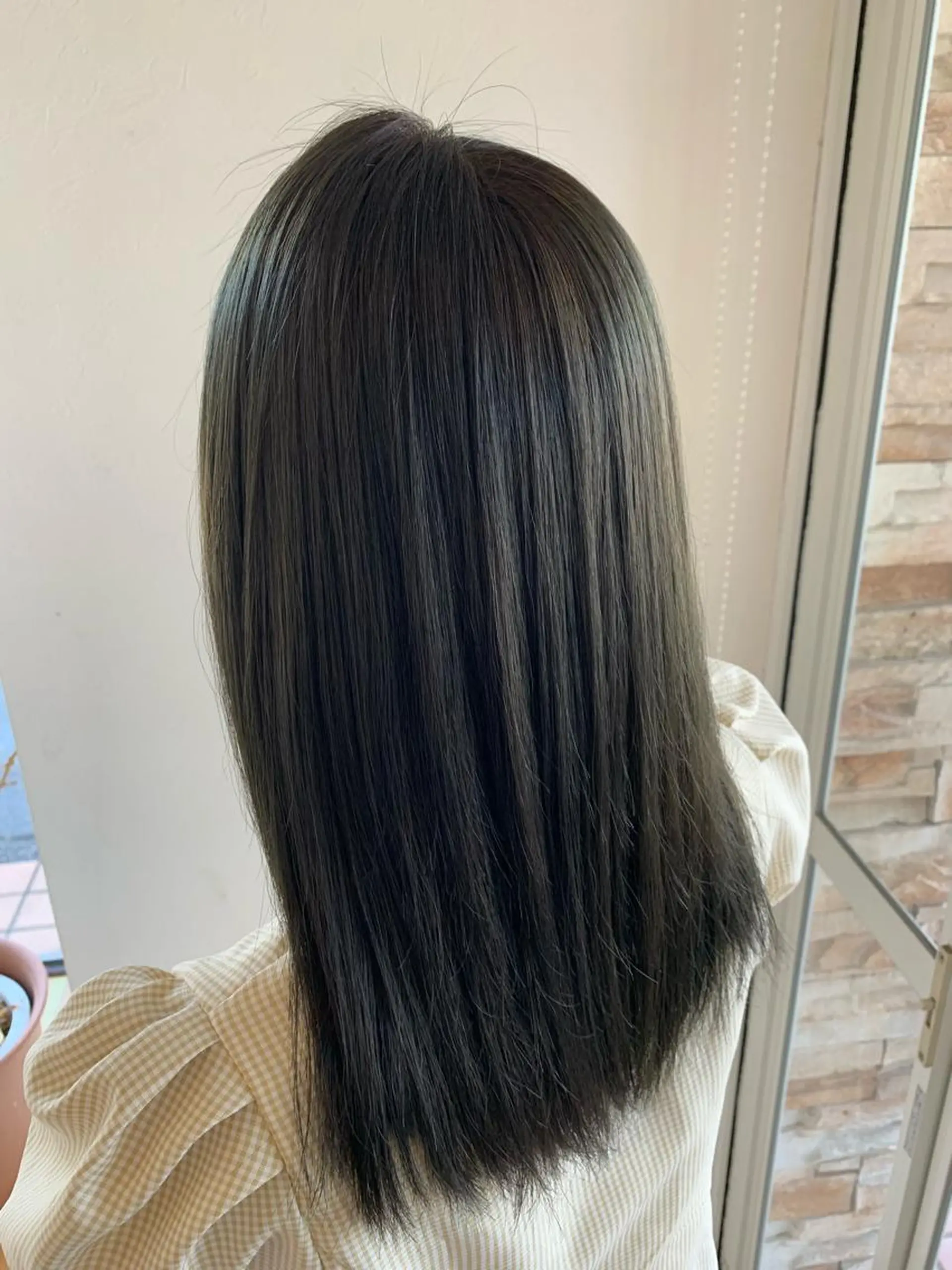 カラー 柴田 結衣のヘアスタイル