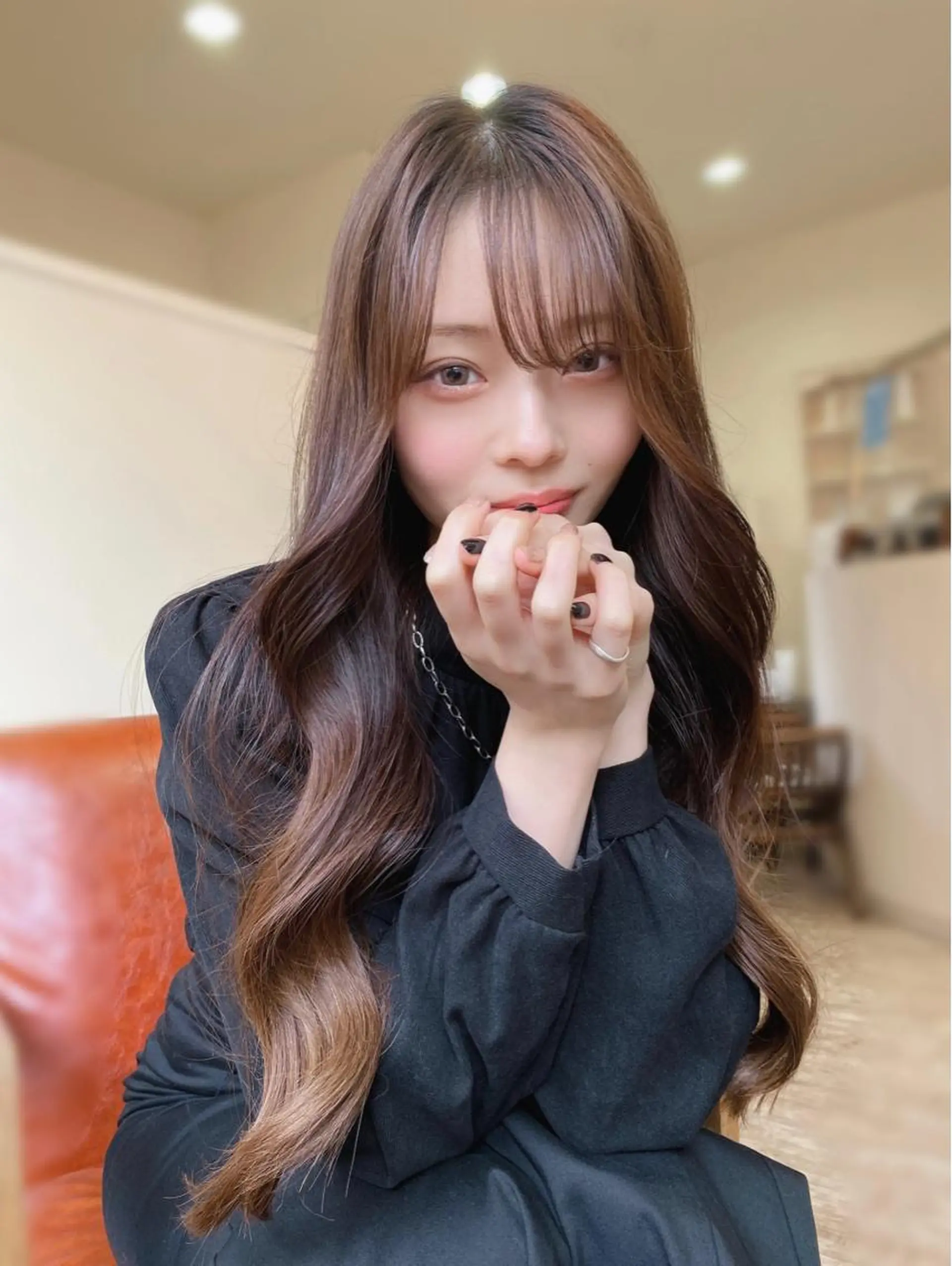 ロング ヨシンモリ 【艶ヘア】 どうまえのヘアスタイル