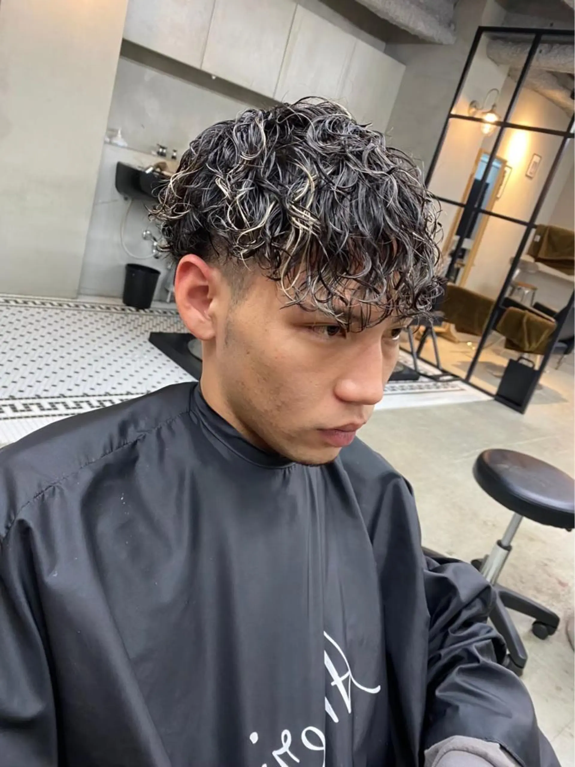 メンズ ヘアセット メンズカット/パーマ 艶カラーTAIGA︎のヘアスタイル