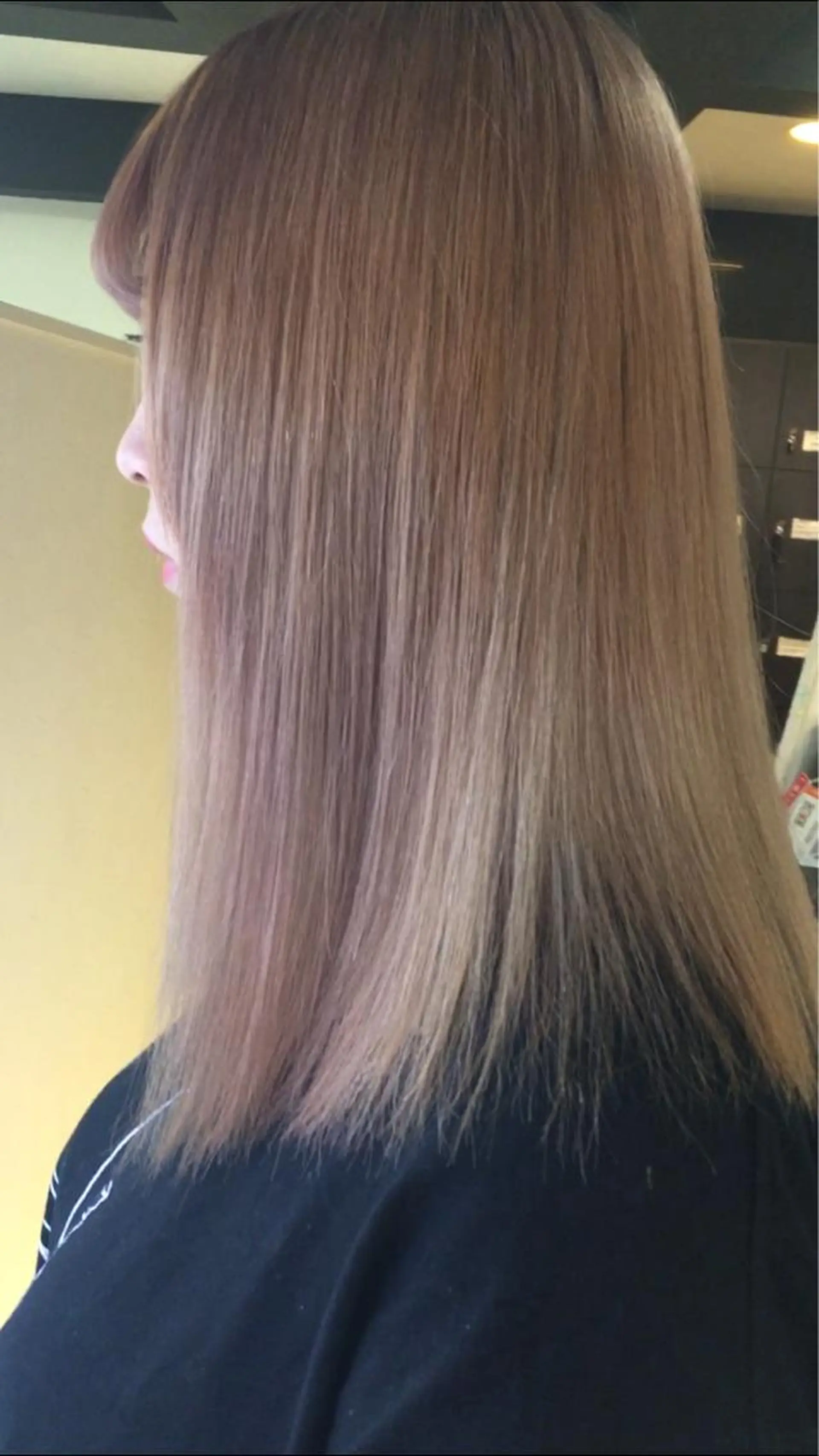 ミディアム ヘアカラー カラコレなんば店所属・カラコレなんば TOPstylistのヘアスタイル