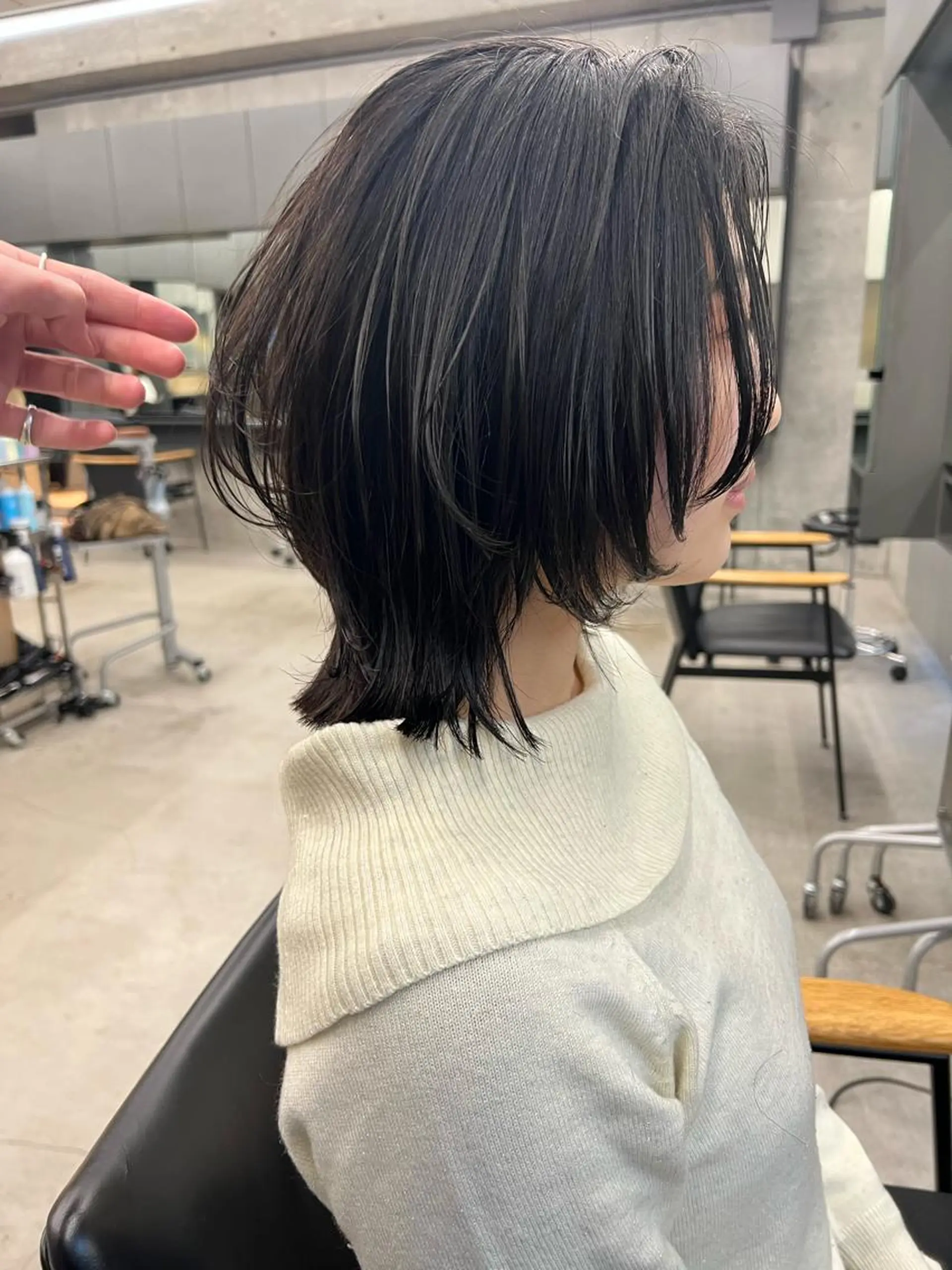 ミディアム レイヤーカット カット sakoda shunkiのヘアスタイル