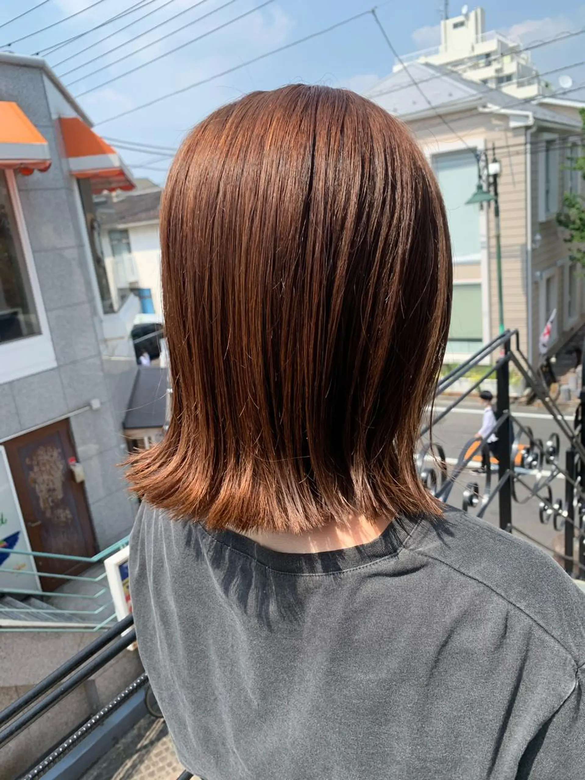 ミディアム カラー 平 ちひろのヘアスタイル