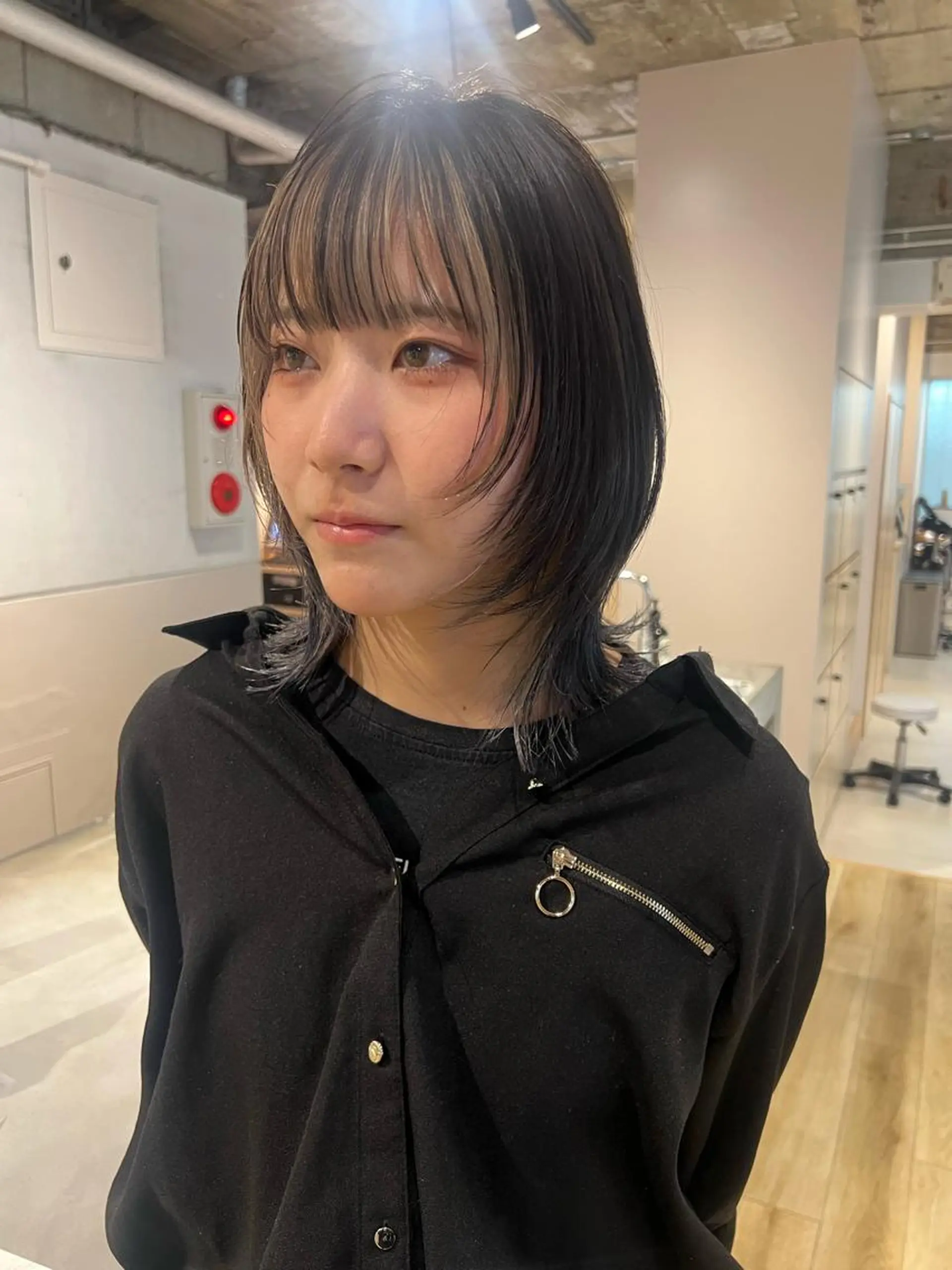 ミディアム カラー SERENA ㅤのヘアスタイル