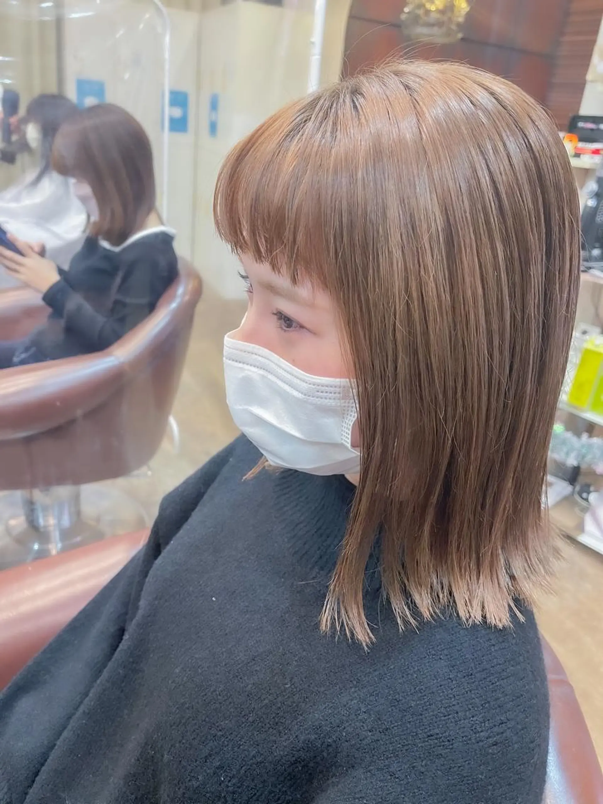 ミディアム カラー 中東 真子のヘアスタイル