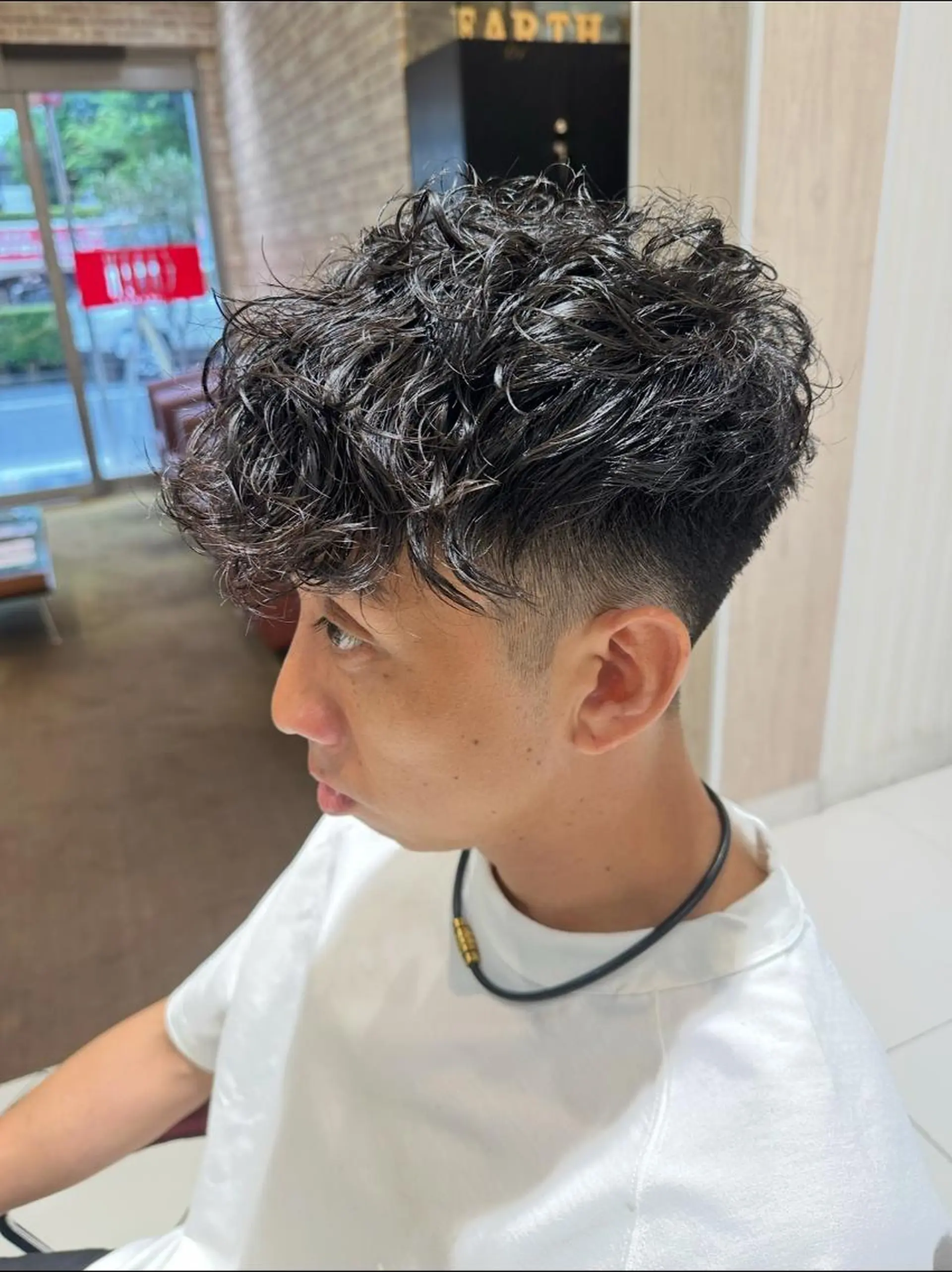 ショート パーマ メンズ フェザーパーマ メンズ韓国風 メンズパーマ スペインカール 韓国風ヘア カット パーマ トリートメント ヘッドスパ ヘアセット 💈メンズ特化 美容師サキ💈のヘアスタイル