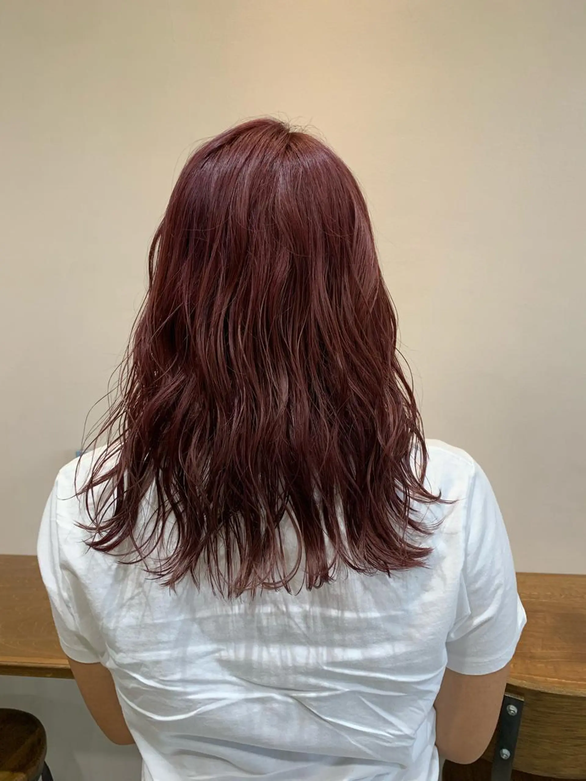 セミロング カラー ハイトーン/レイヤー 💜Akaneのヘアスタイル