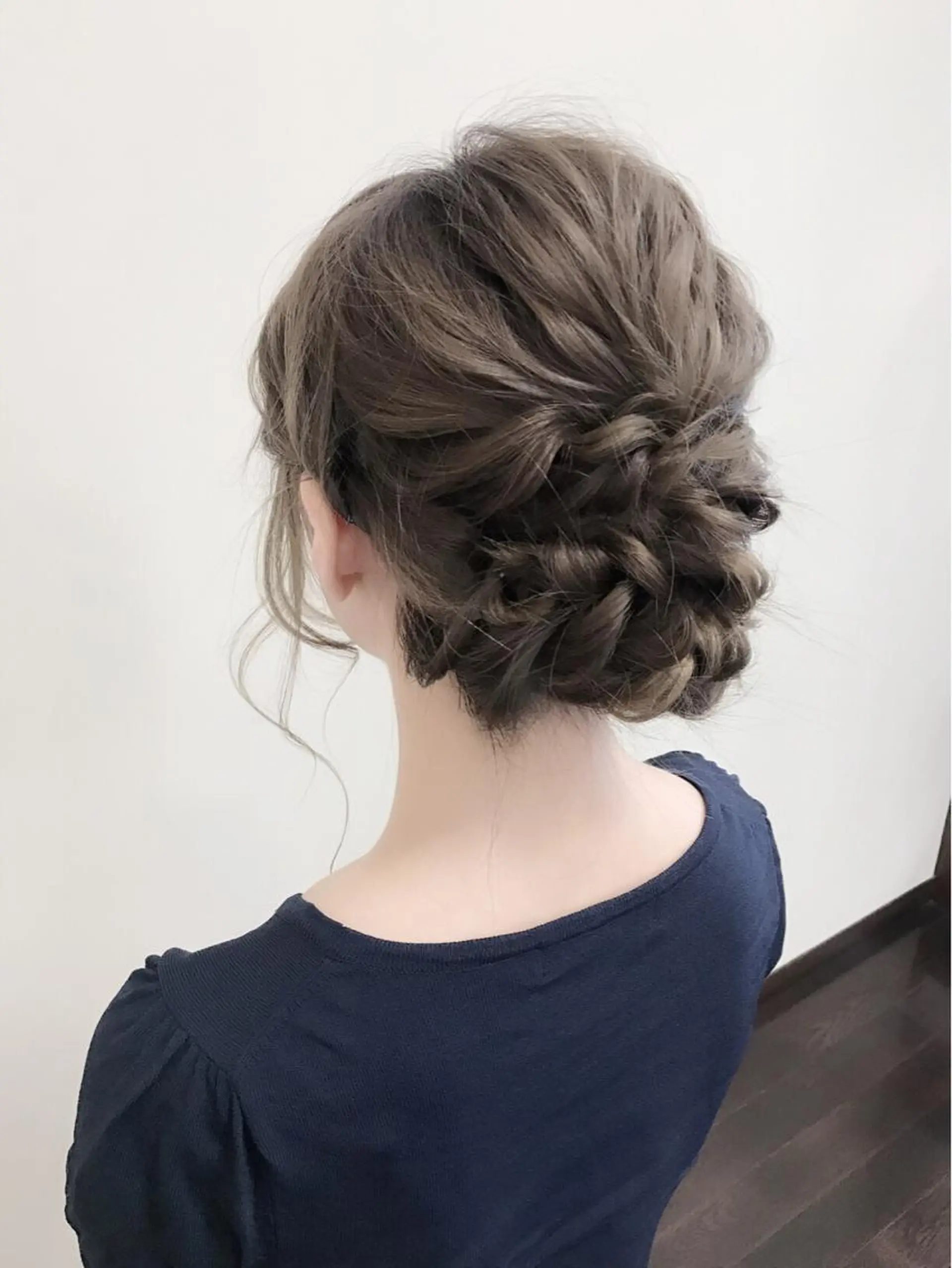 セミロング ヘアアレンジ 沢田 瞳のヘアスタイル