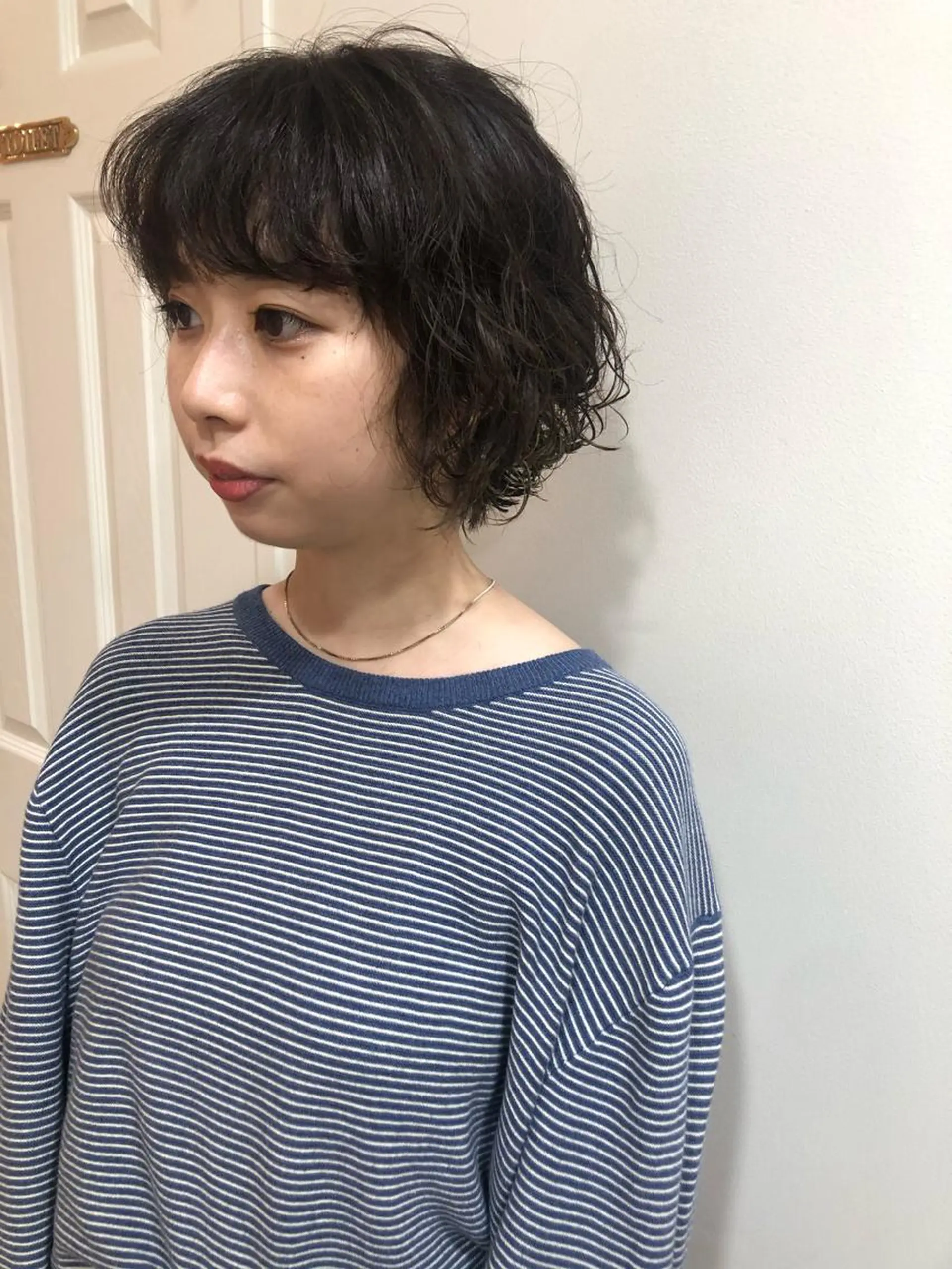 ショート カラー パーマ カット ヘアカラー パーマ トリートメント MIOベージュカラー 柔らかいカラーのヘアスタイル