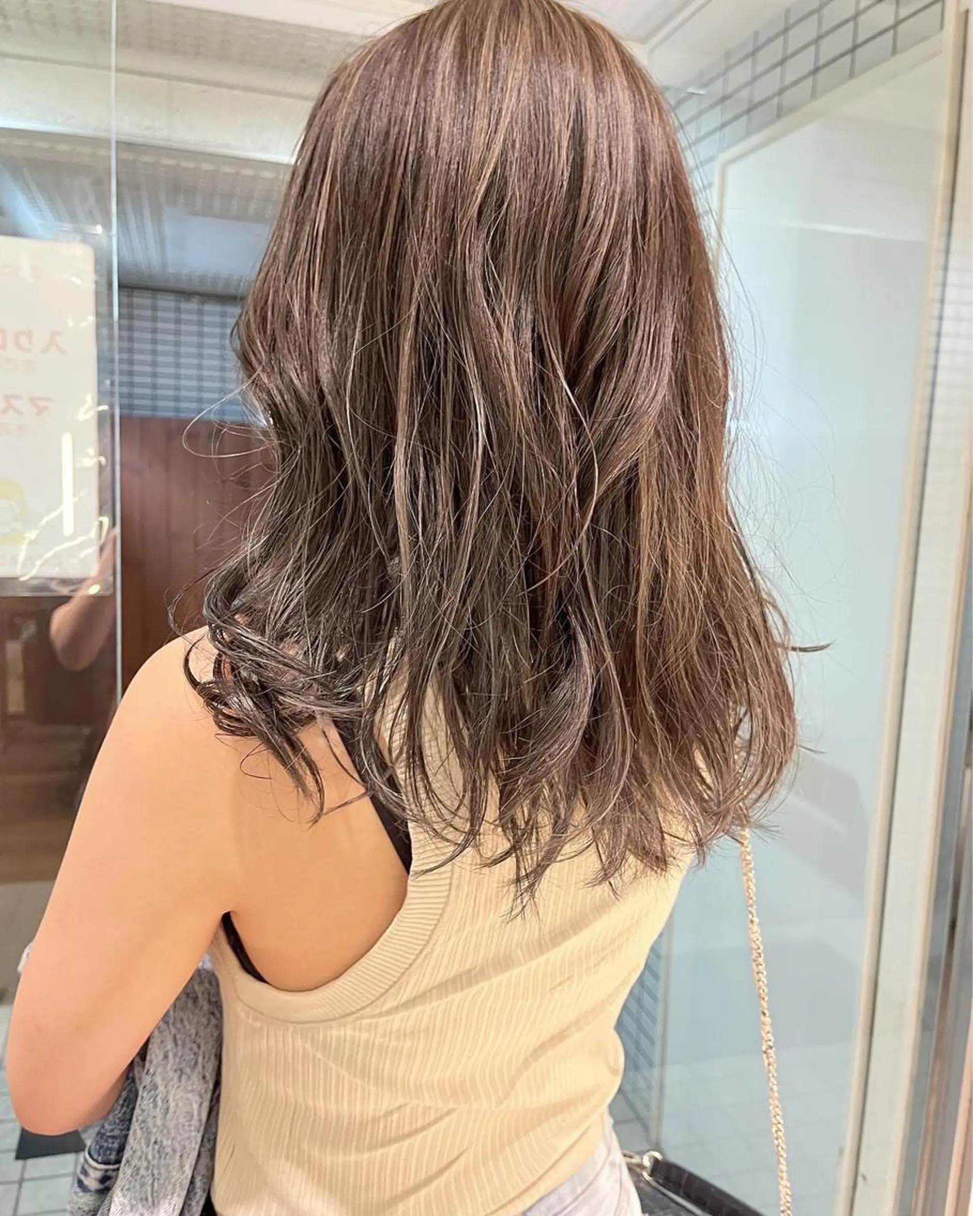 セミロング カラー ヘアアレンジ ヘアカラー トリートメント ヘアセット 🌷ボブ/髪質改善 ストレートのヘアスタイル