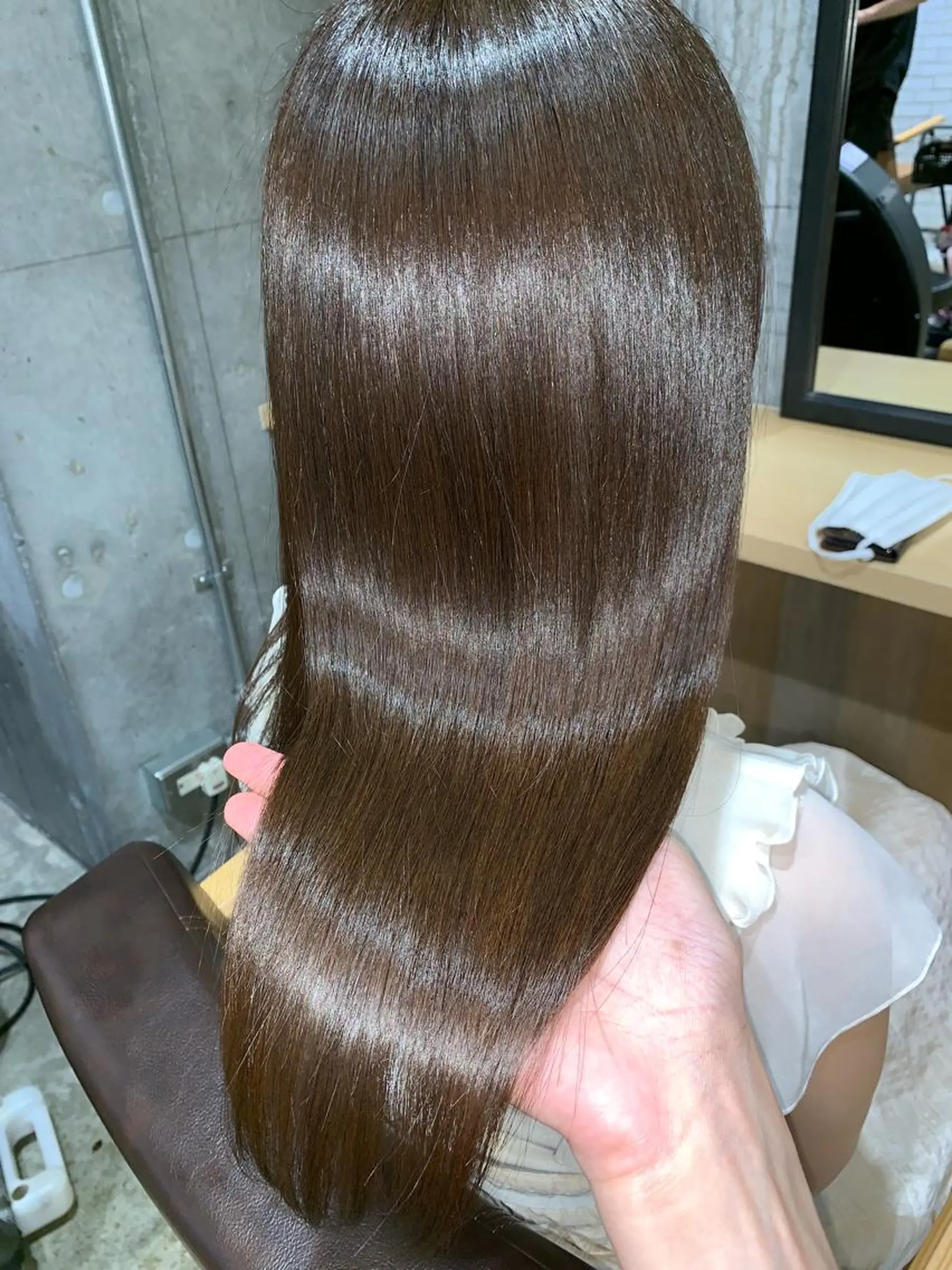 セミロング she2.所属・縮毛矯正/髪質改善 井上智秀のヘアスタイル