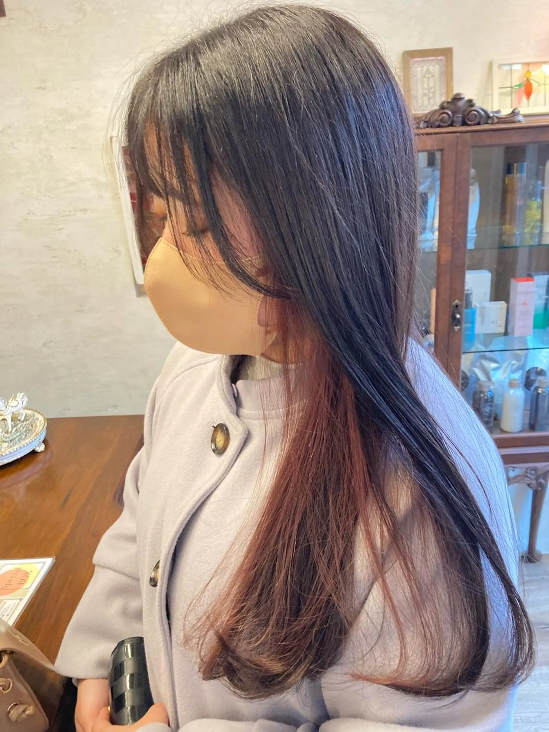 ロング カラー 馬場 百合恵のヘアスタイル