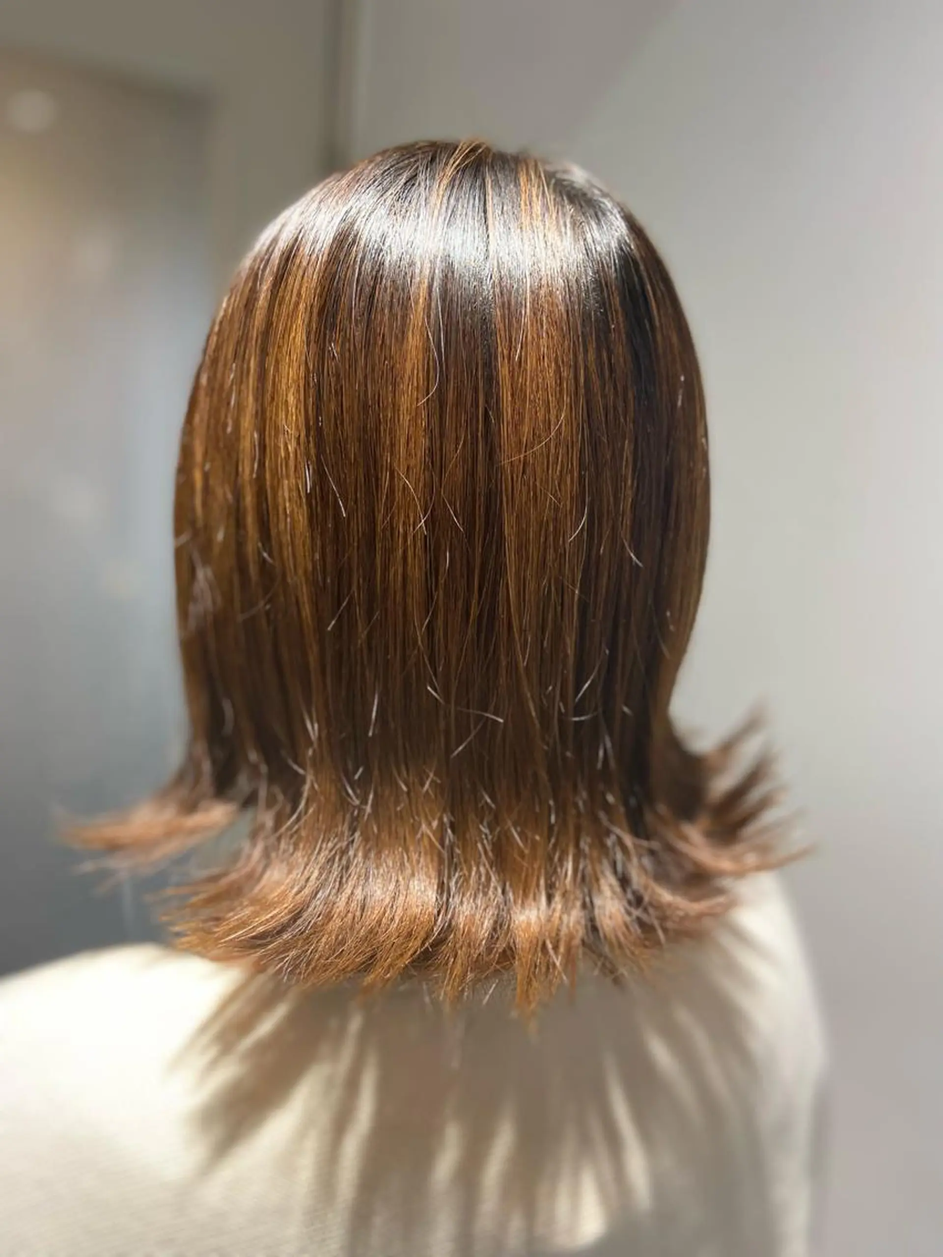 ミディアム 伸ばしかけ ハイライト 代表　清水稔也 オージュアソムリエのヘアスタイル