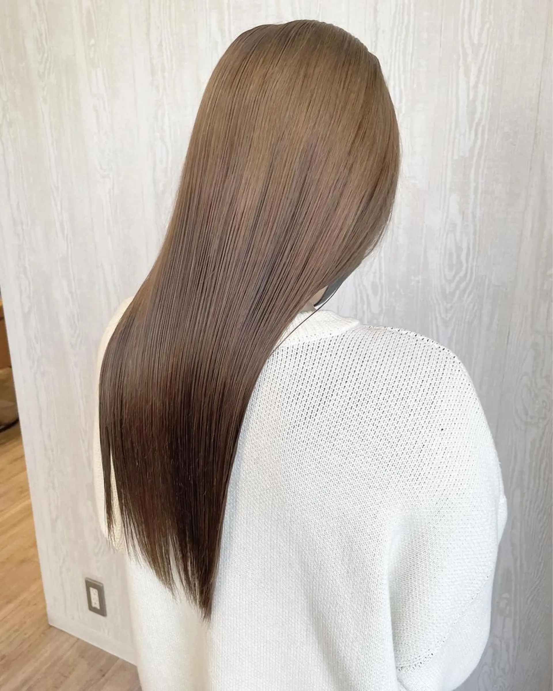 ロング カラー アッシュ 透明感カラー グラデーションカラー 外国人風カラー レイヤーカット カット ヘアカラー トリートメント 河合秀明/ショート /ボブ/レイヤーのヘアスタイル