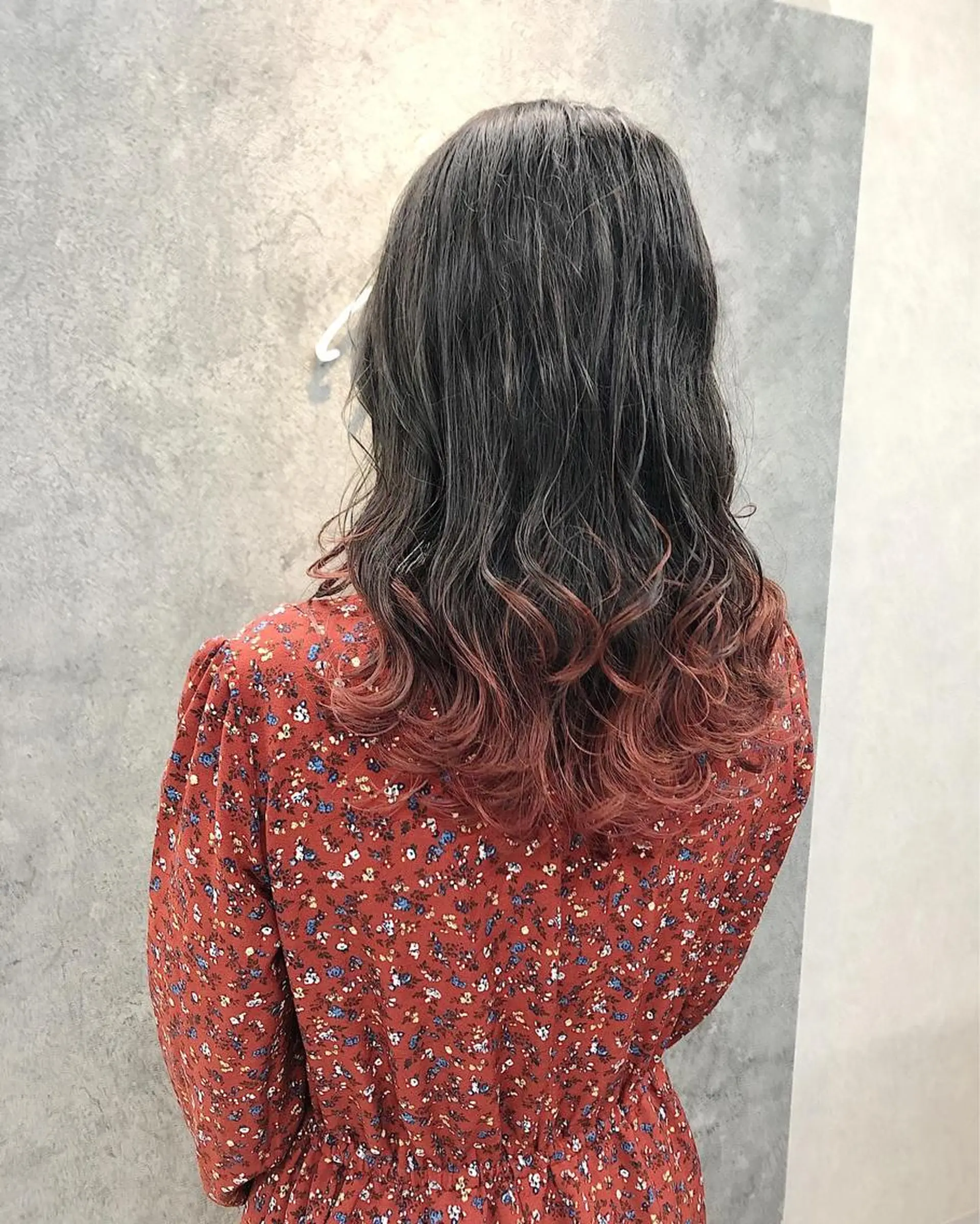 セミロング 所渉/韓国レイヤー /ウルフカットのヘアスタイル