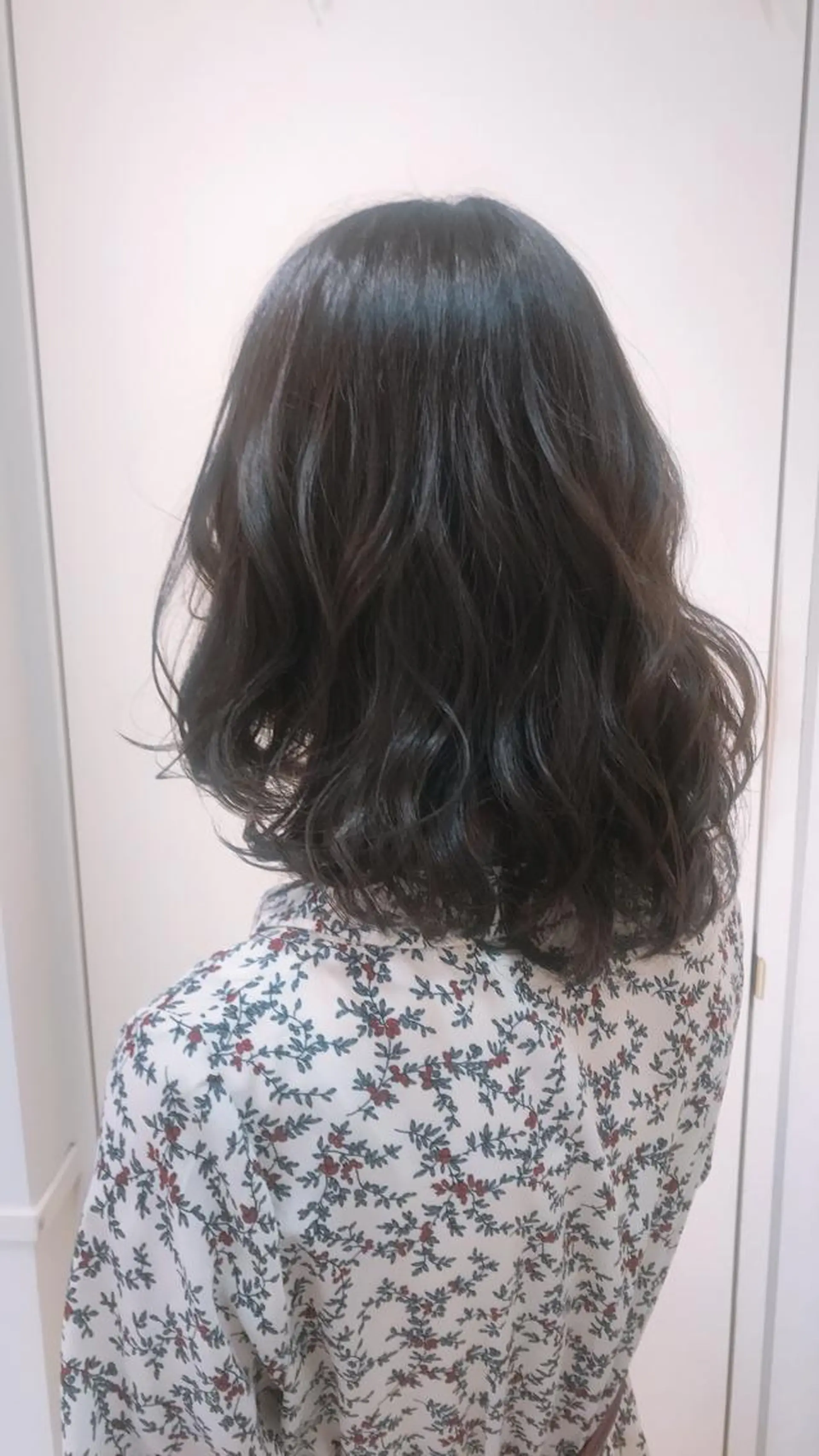 ミディアム 艶髪✨髪質改善カラー 楠本浩子のヘアスタイル