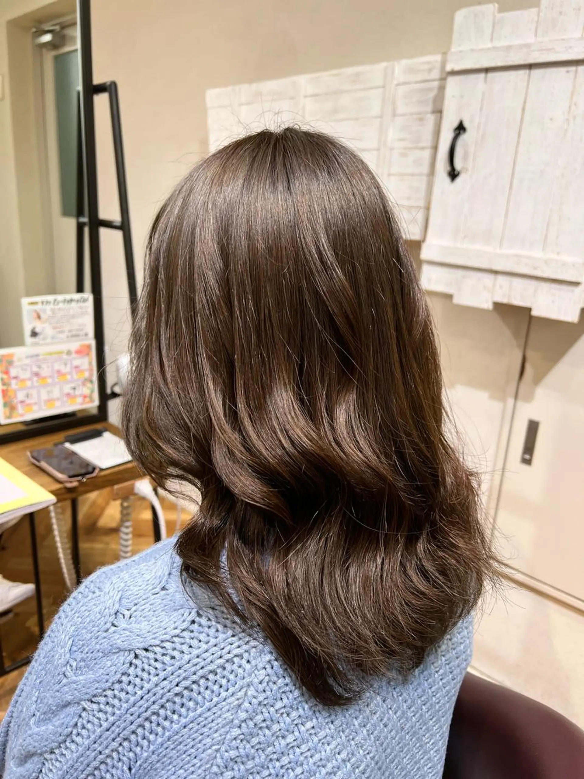 ミディアム カラー ブラウンカラー オリーブブラウン 🌞レイヤー×カラー 前川那津美🌞のヘアスタイル